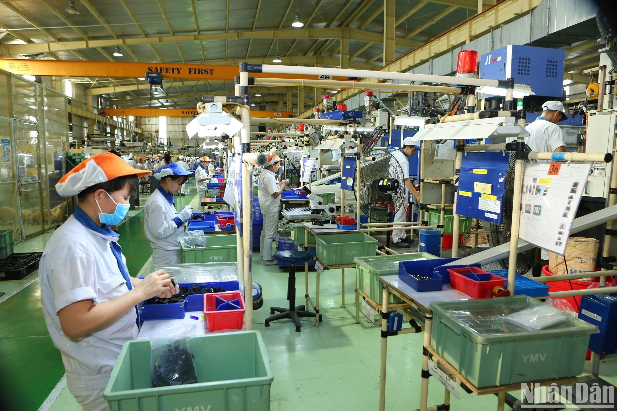 Ngành công nghiệp của Hà Nội được tích cực cơ cấu lại, tăng tỷ trọng các ngành chế biến, chế tạo và phát triển công nghệ cao. (Ảnh: THÀNH ĐẠT)