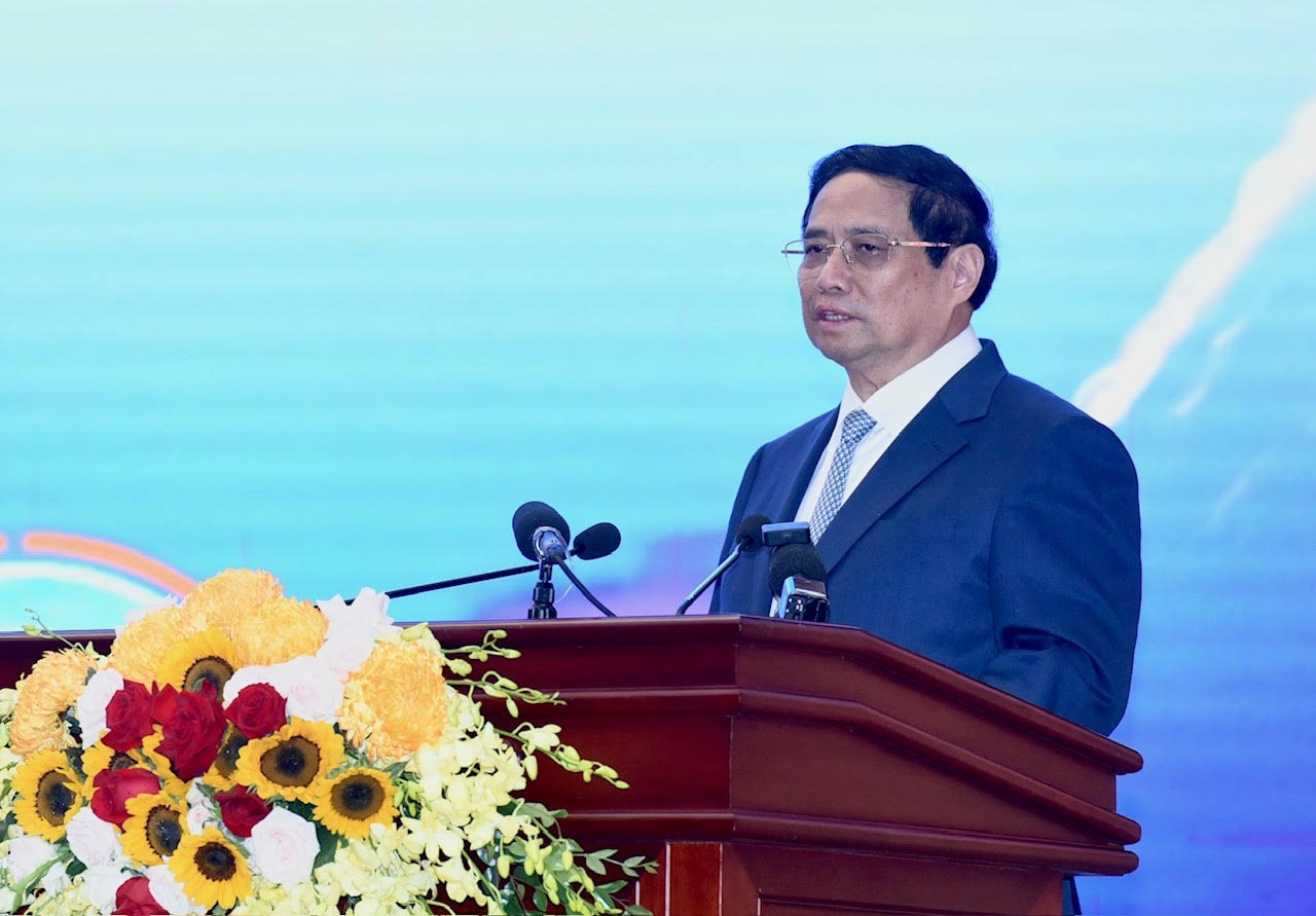 Thủ tướng Phạm Minh Chính chỉ rõ những nhiệm vụ, giải pháp trọng tâm để Lạng Sơn phát triển nhanh, bền vững. Thủ tướng Phạm Minh Chính chỉ rõ những nhiệm vụ, giải pháp trọng tâm để Lạng Sơn phát triển nhanh, bền vững.