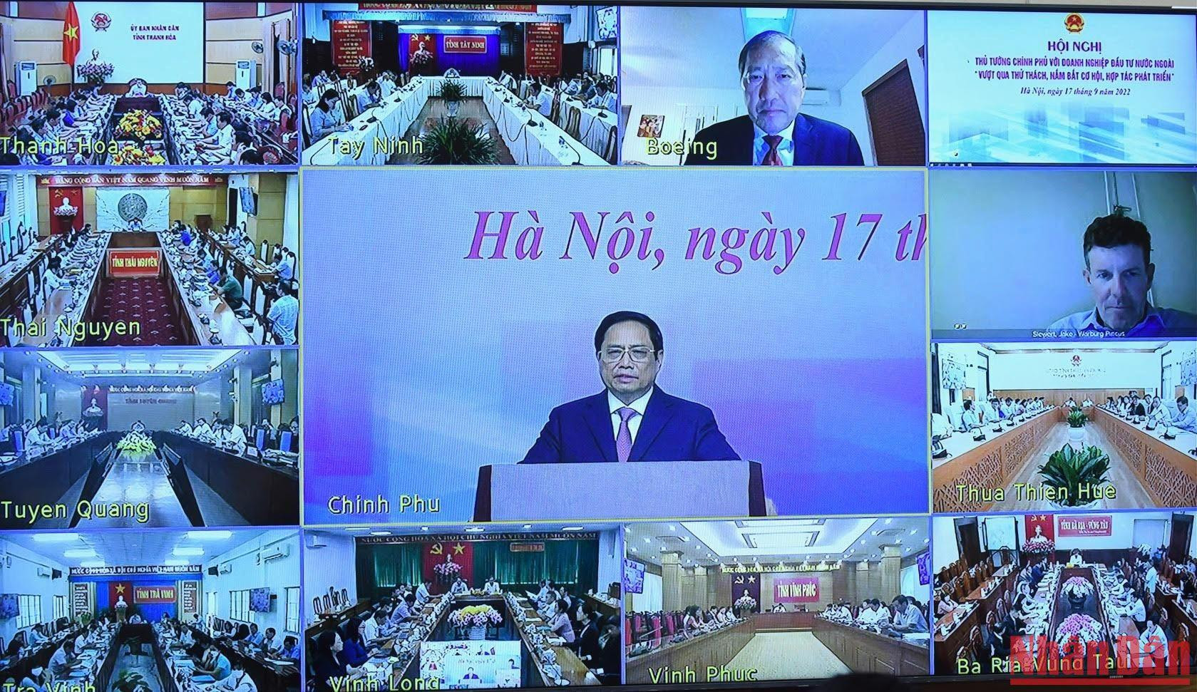 Thủ tướng Phạm Minh Chính phát biểu khai mạc hội nghị trực tuyến tại điểm cầu Trụ sở Chính phủ. Thủ tướng Phạm Minh Chính phát biểu khai mạc hội nghị trực tuyến tại điểm cầu Trụ sở Chính phủ.