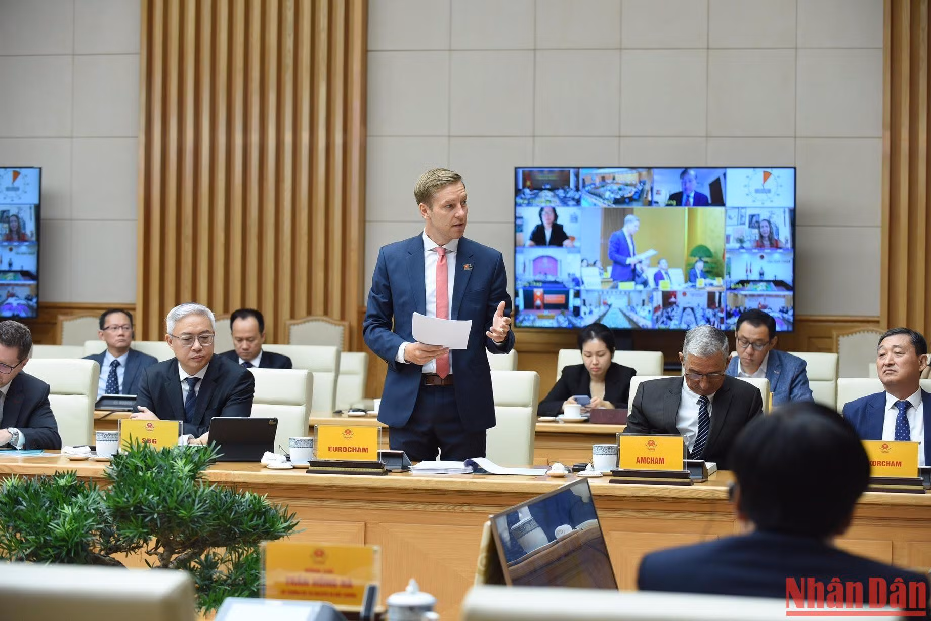 Đại diện Hiệp hội Doanh nghiệp châu Âu tại Việt Nam (EUROCHAM) phát biểu.
