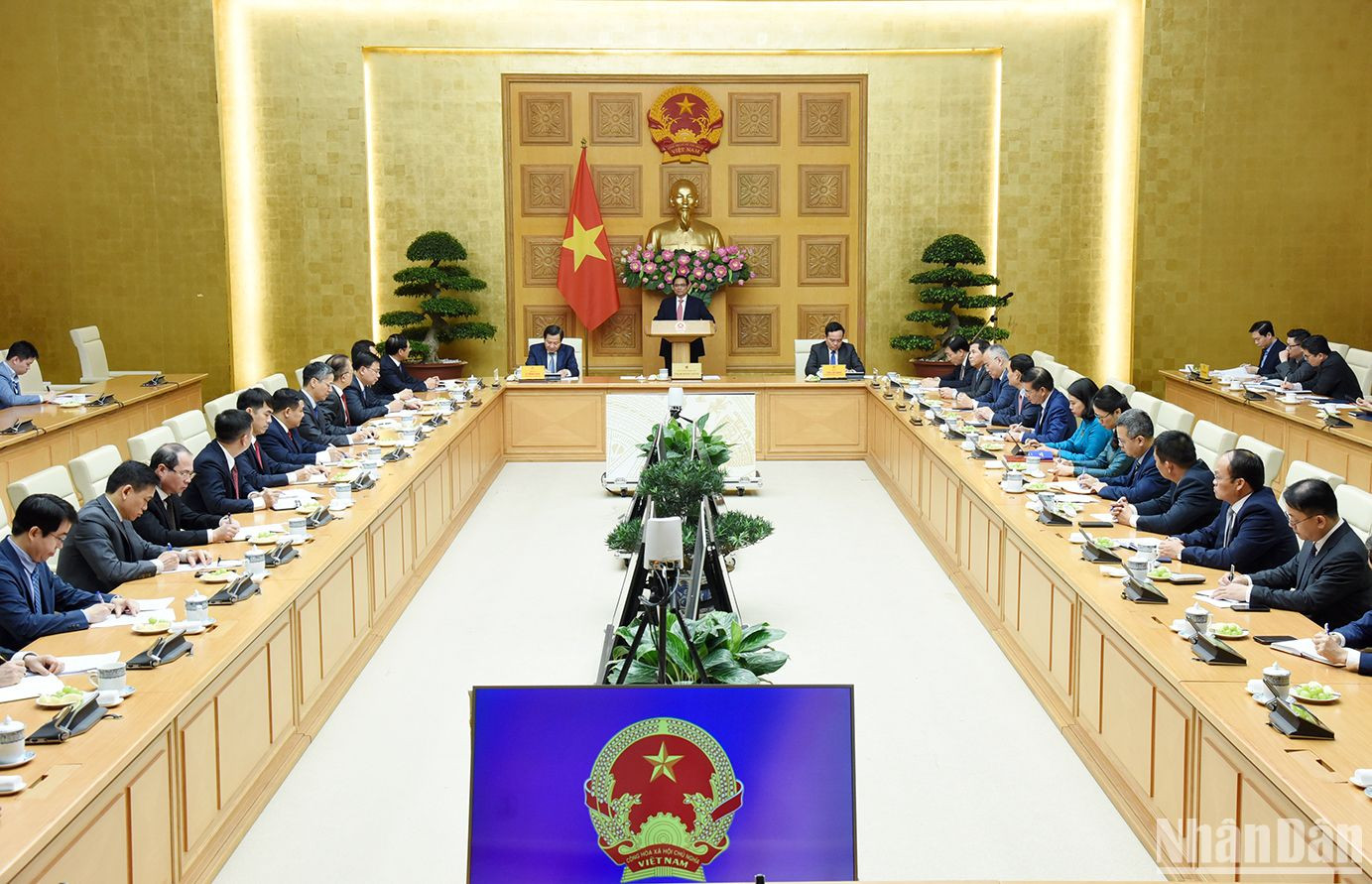 Phát biểu tại buổi gặp mặt Thủ tướng Phạm Minh Chính đánh giá ngành ngoại giao Việt Nam luôn được Đảng, Nhà nước hết sức quan tâm, đã trưởng thành, lớn mạnh rất nhanh và luôn có đóng góp quan trọng vào sự nghiệp xây dựng, bảo vệ Tổ quốc qua các thời kỳ.