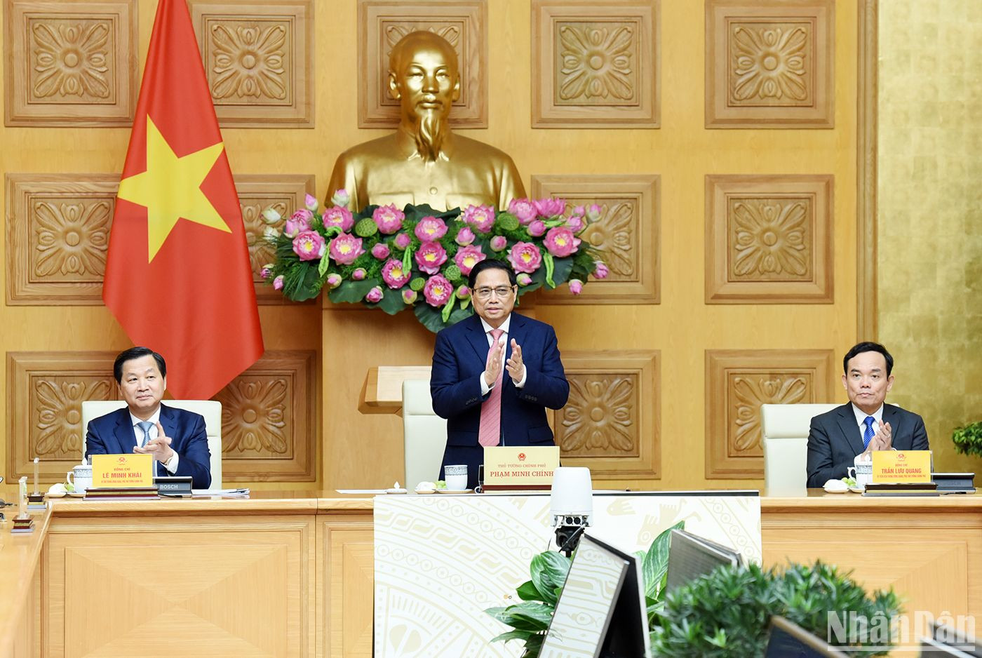 Thủ tướng Phạm Minh Chính tiếp đoàn Trưởng cơ quan đại diện của Việt Nam ở nước ngoài.