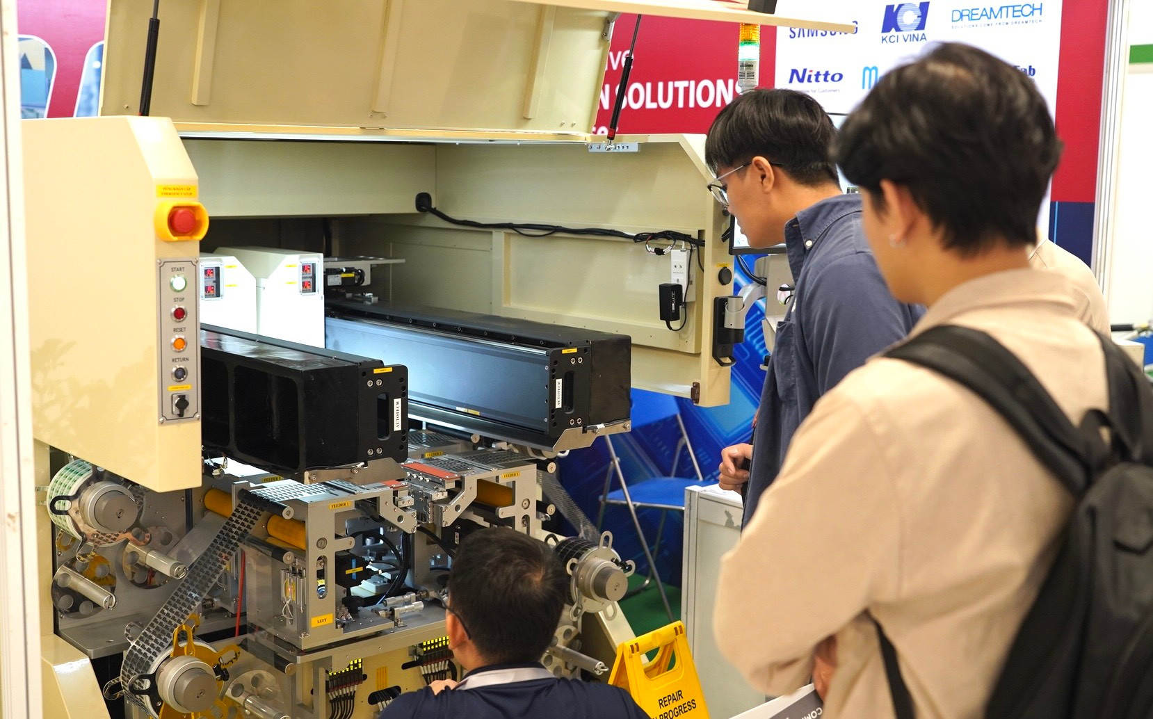 Đây là dịp để các tổ chức, doanh nghiệp trong và ngoài nước có cơ hội gặp gỡ, quảng bá, kết nối đầu tư kinh doanh trong lĩnh vực bán dẫn.