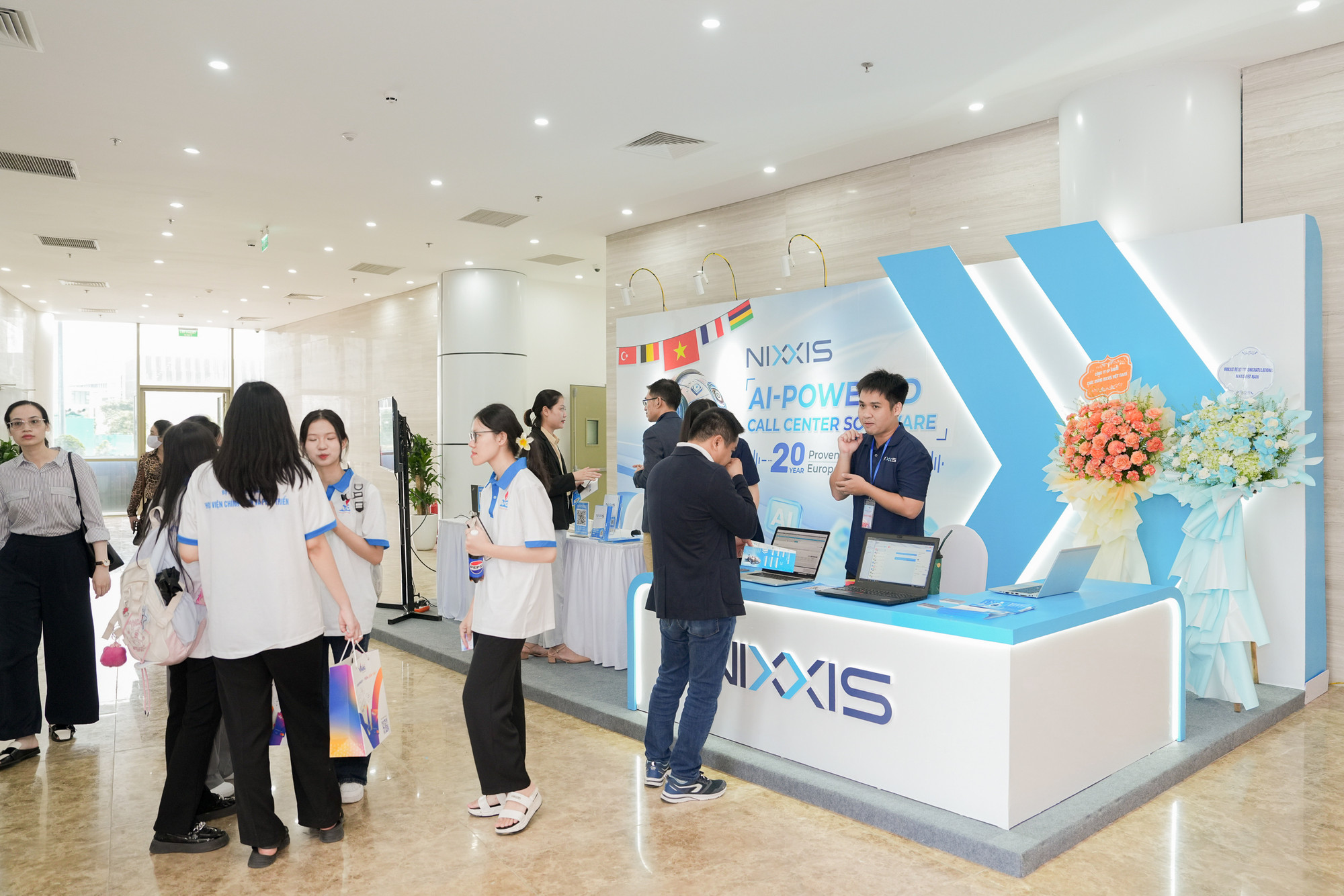 Nixxis là công ty phần mềm từ Bỉ với gần 20 năm hoạt động tại châu Âu, châu Phi, Thổ Nhĩ Kỳ... và gần nhất là Việt Nam. Nixxis mang đến giải pháp phần mềm Tổng Đài đa kênh có trang bị AI và chatbot AI có khả năng tư vấn và hỗ trợ đa ngôn ngữ cho mọi phòng ban của bất kỳ doanh nghiệp nào dựa trên chính đặc thù và kiến thức của họ.