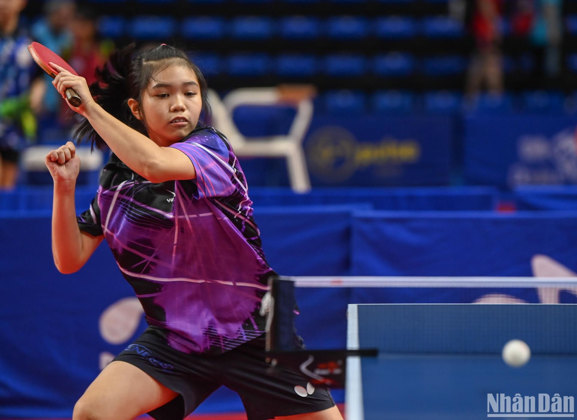 [Ảnh] Những trận đầu tiên tại Giải vô địch bóng bàn quốc gia Báo Nhân Dân lần thứ 41 ảnh 10