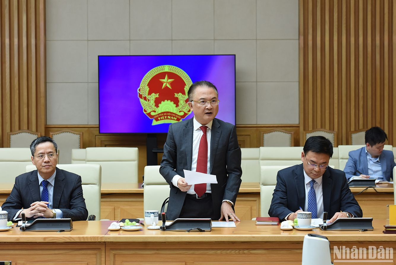 Đại sứ Việt Nam tại Vương quốc Hà Lan Ngô Hướng Nam phát biểu.