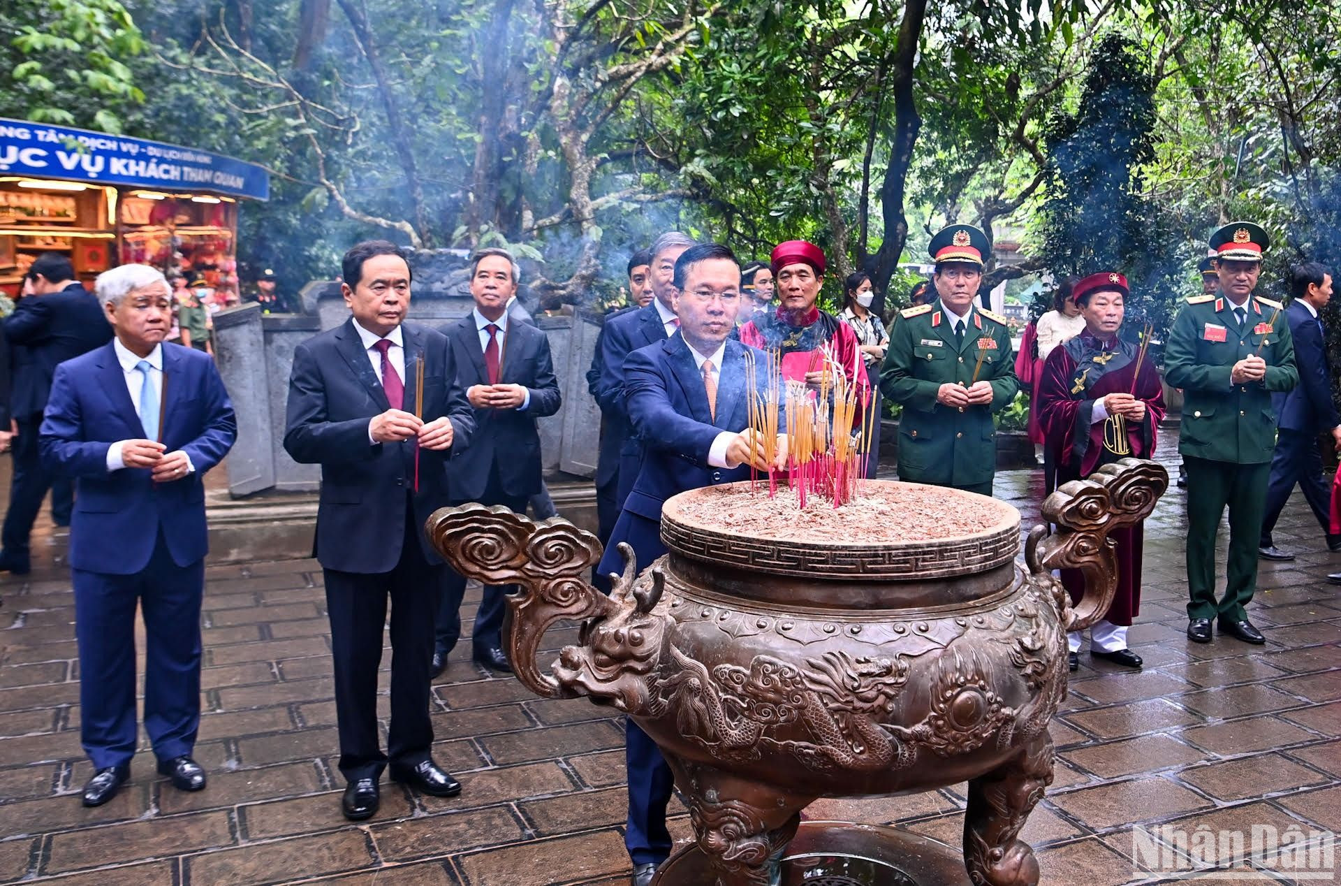[Ảnh] Lễ dâng hương tưởng niệm các Vua Hùng