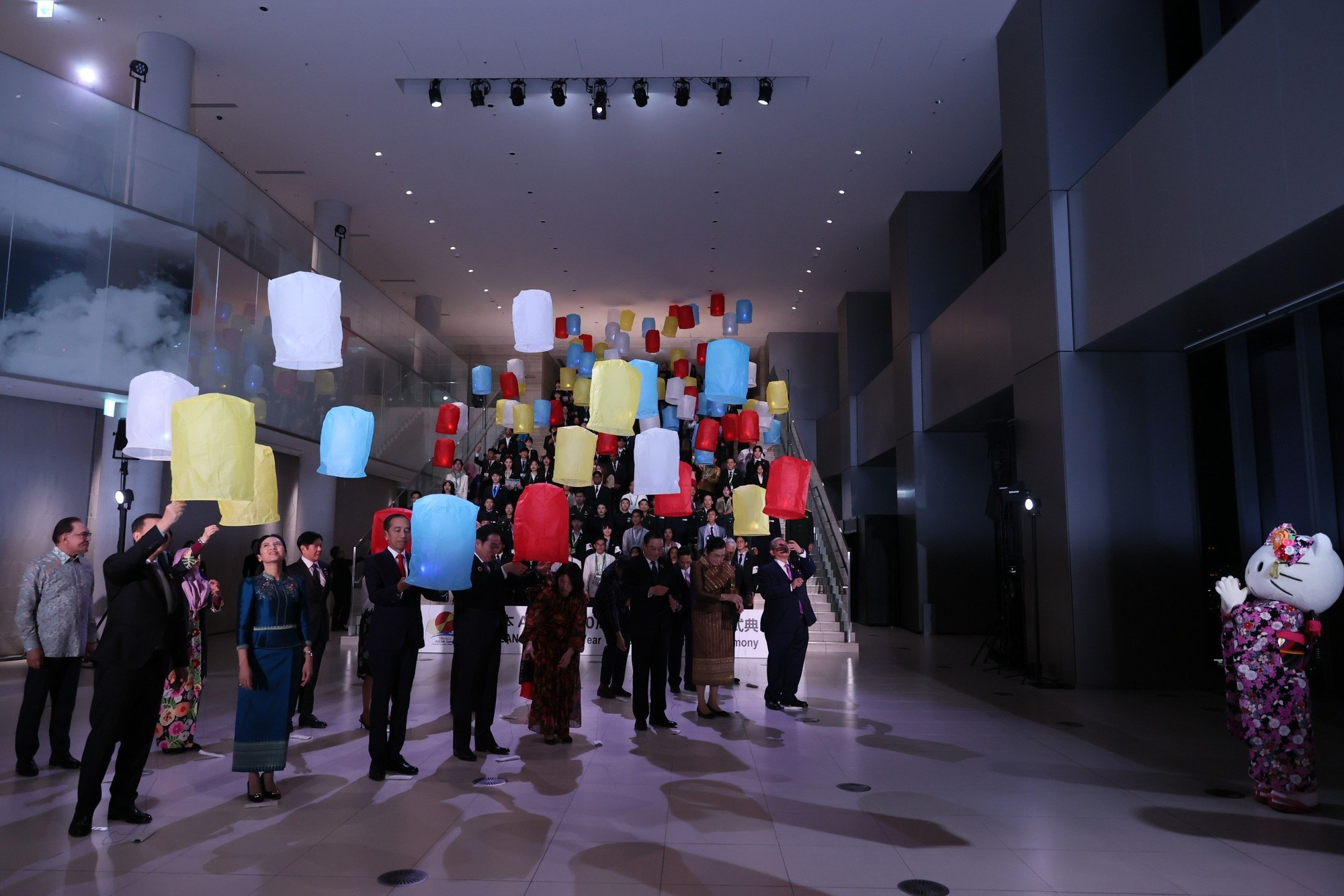 Lễ Thắp đèn kỷ niệm 50 năm quan hệ ASEAN-Nhật Bản.