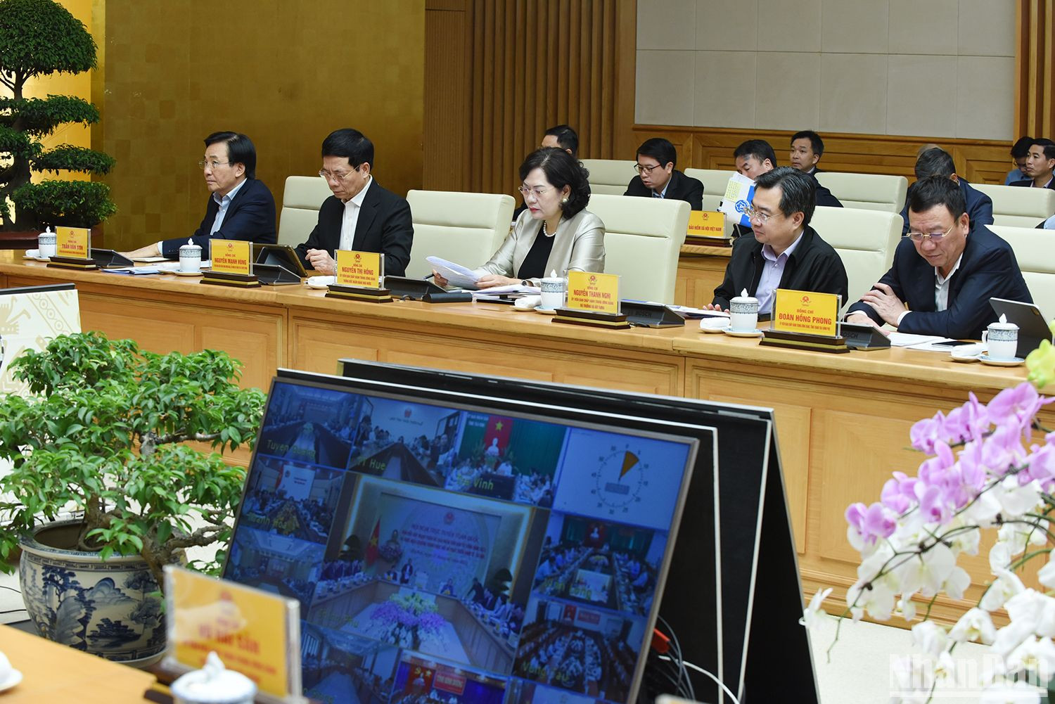 Các đại biểu dự tại điểm cầu Văn phòng Chính phủ.