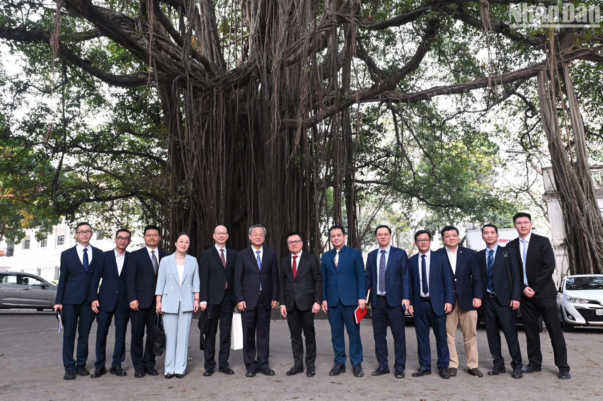 [Ảnh] Tổng Biên tập Báo Nhân Dân Lê Quốc Minh tiếp Đoàn đại biểu Nhân dân nhật báo ảnh 8