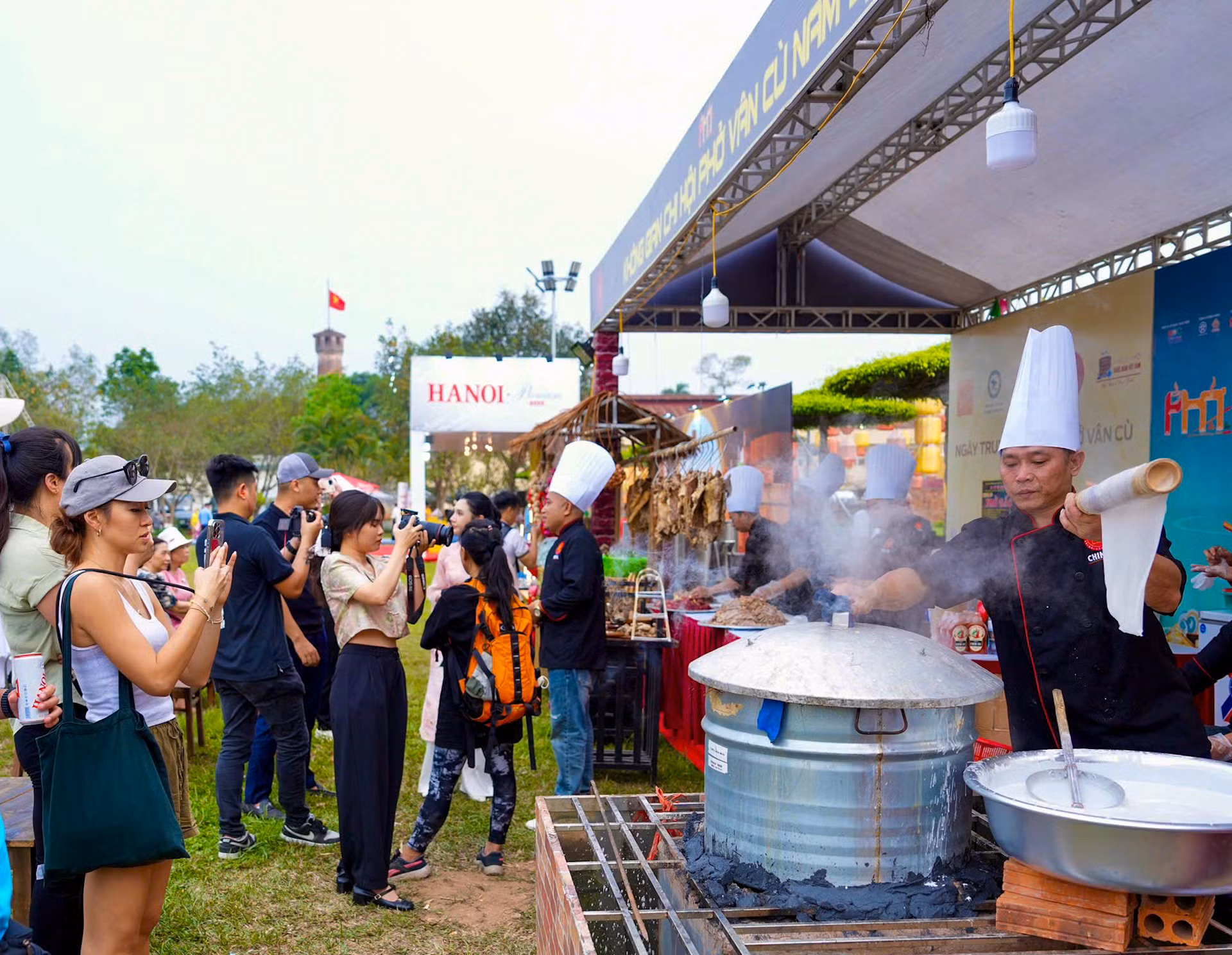 Chương trình không chỉ mang lại cơ hội thưởng thức ẩm thực cho người dân và du khách mà còn góp phần quảng bá hình ảnh Việt Nam, thúc đẩy phát triển du lịch và công nghiệp văn hóa ẩm thực của Thủ đô Hà Nội nói riêng và Việt Nam nói chung.