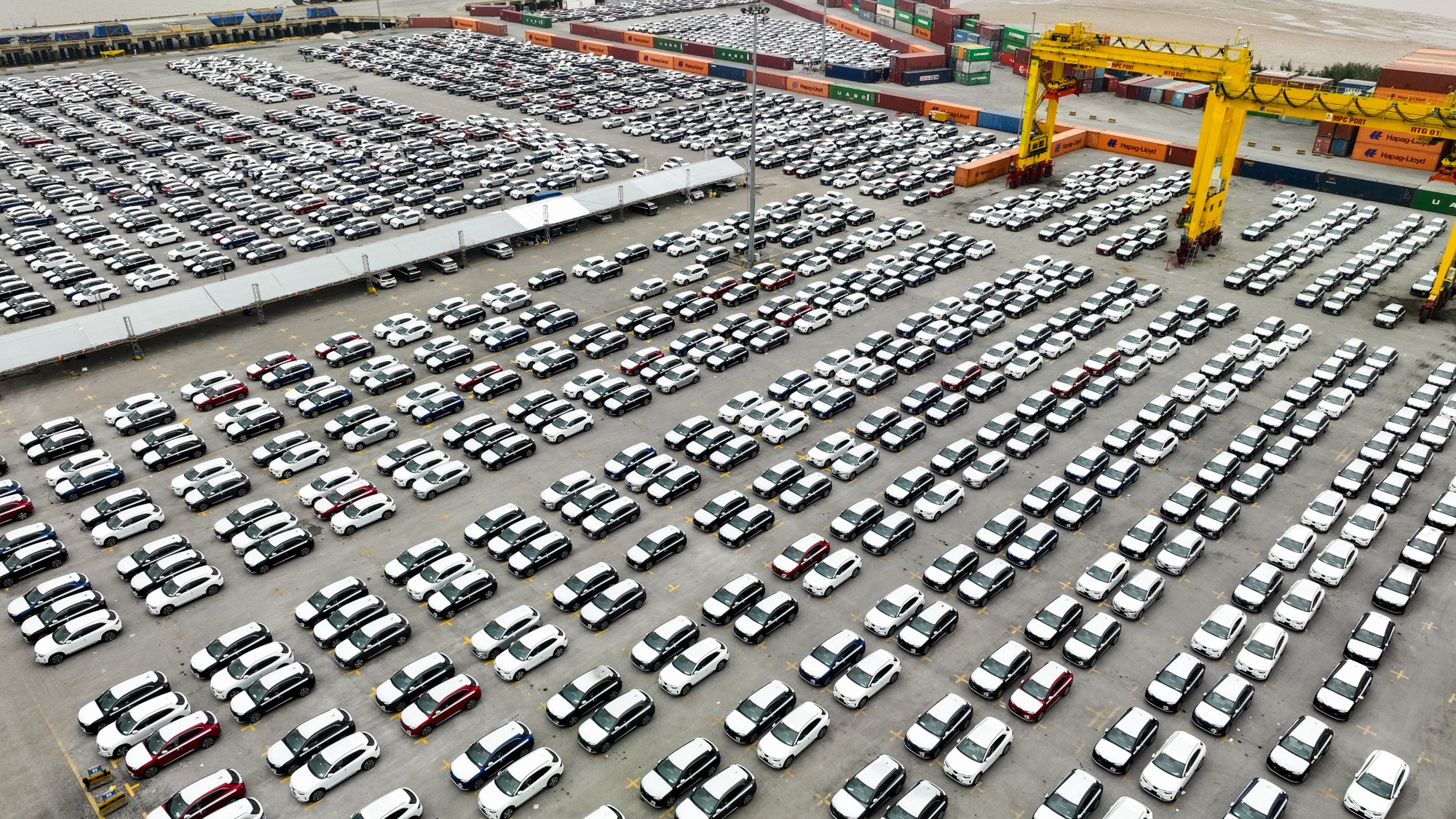 Dự kiến trong tháng 6, xe sẽ được bán ra thị trường Canada.