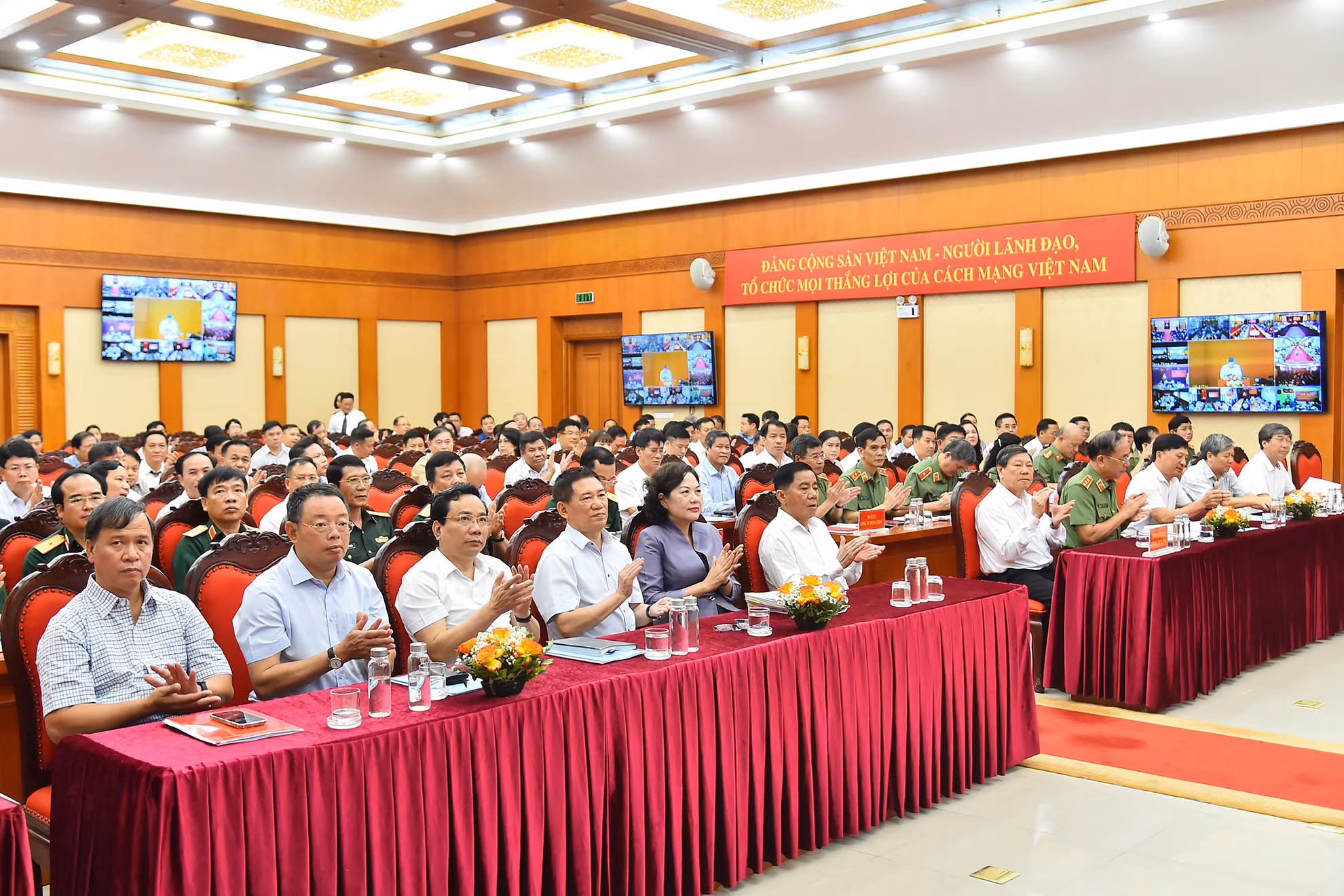 Quang cảnh Hội nghị.