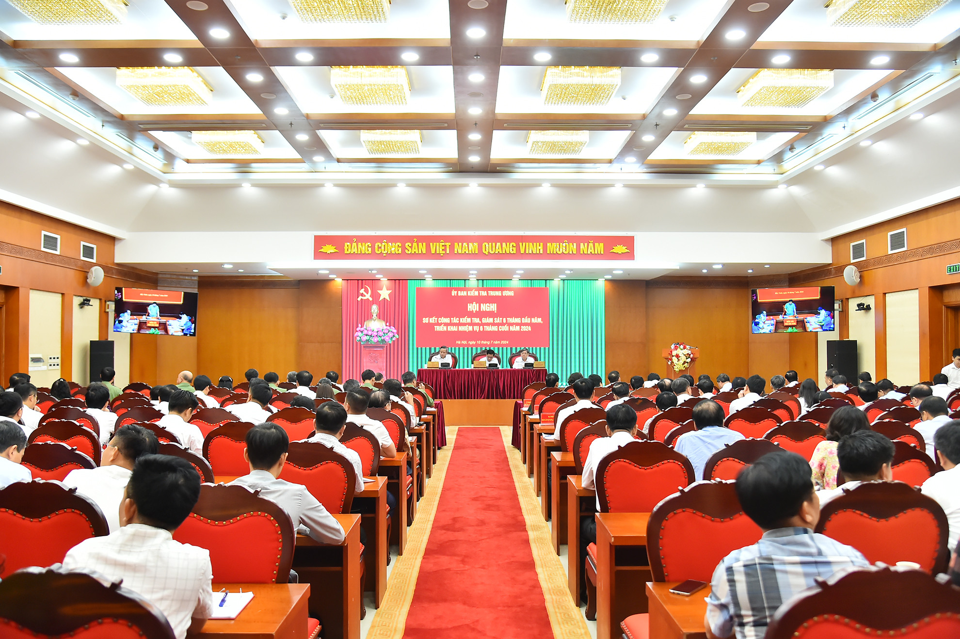 Quang cảnh Hội nghị sơ kết công tác kiểm tra, giám sát 6 tháng đầu năm, triển khai nhiệm vụ 6 tháng cuối năm 2024 của Ủy ban Kiểm tra Trung ương.