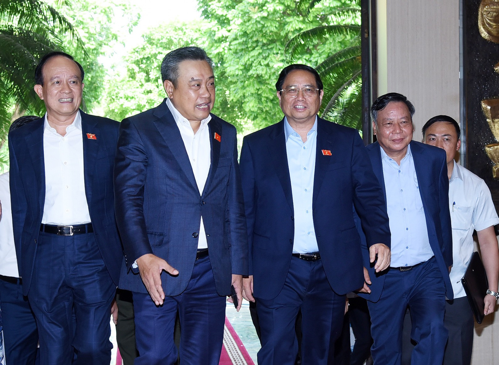 Thủ tướng Chính phủ Phạm Minh Chính dự Hội nghị sơ kết 6 tháng đầu năm 2024 thực hiện Đề án 06; đánh giá kết quả thí điểm lập Hồ sơ sức khỏe điện tử, cấp Lý lịch tư pháp trên ứng dụng VNeID; và công bố vận hành một số ứng dụng, nền tảng của Đề án 06 trên địa bàn Thành phố Hà Nội.