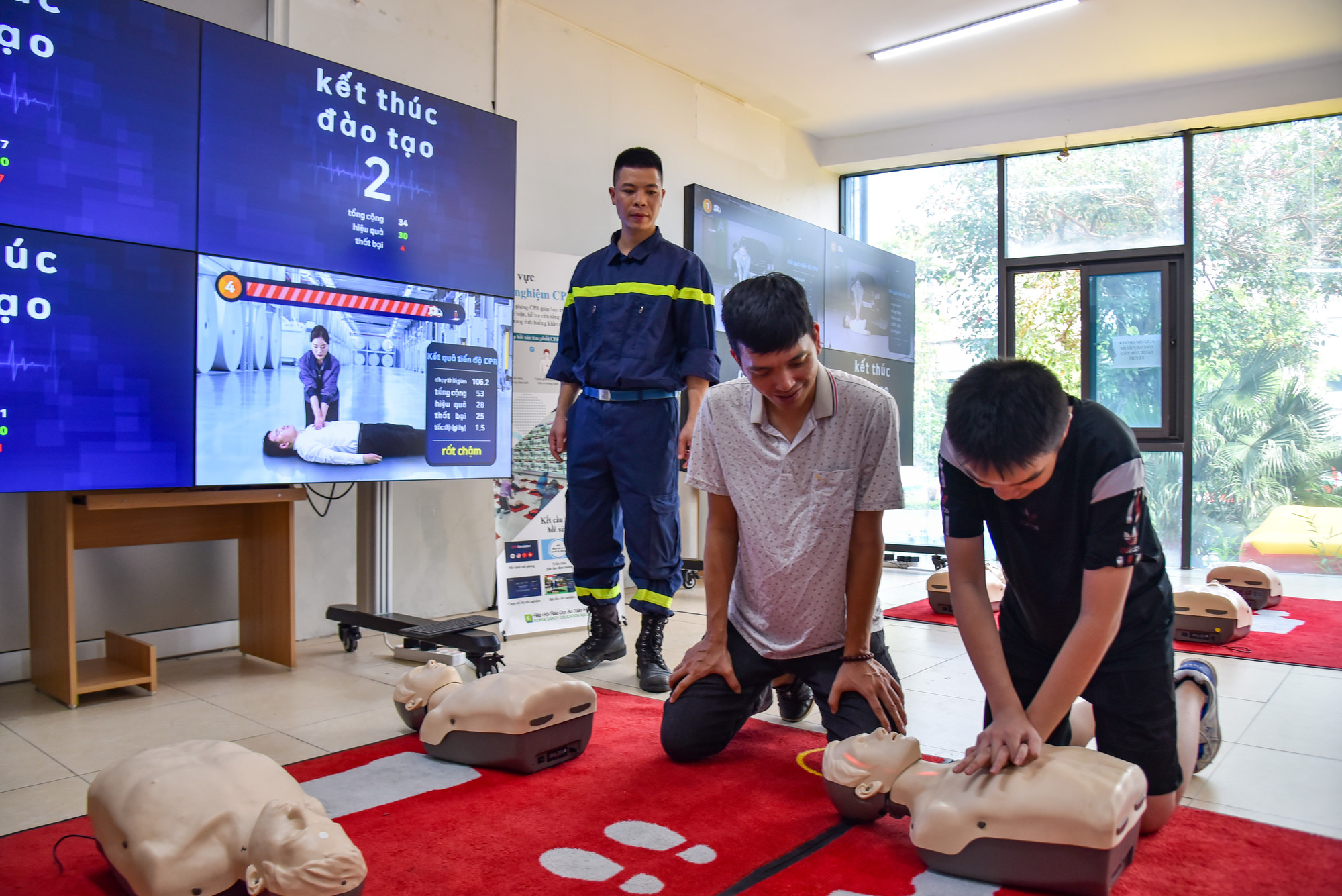 Trung tâm Giáo dục cộng đồng về phòng cháy chữa cháy và cứu nạn cứu hộ được tổ chức vào các ngày thứ bảy và chủ nhật hàng tuần tại Trung tâm Văn hóa quận Thanh Xuân, địa chỉ số 166 Khuất Duy Tiến, phường Nhân Chính, thành phố Hà Nội.