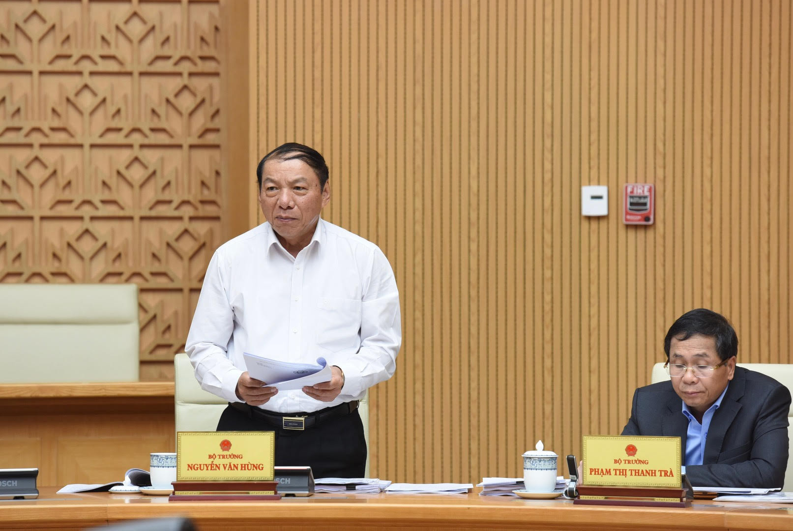 Bộ trưởng Văn hóa, Thể thao và Du lịch Nguyễn Văn Hùng phát biểu.