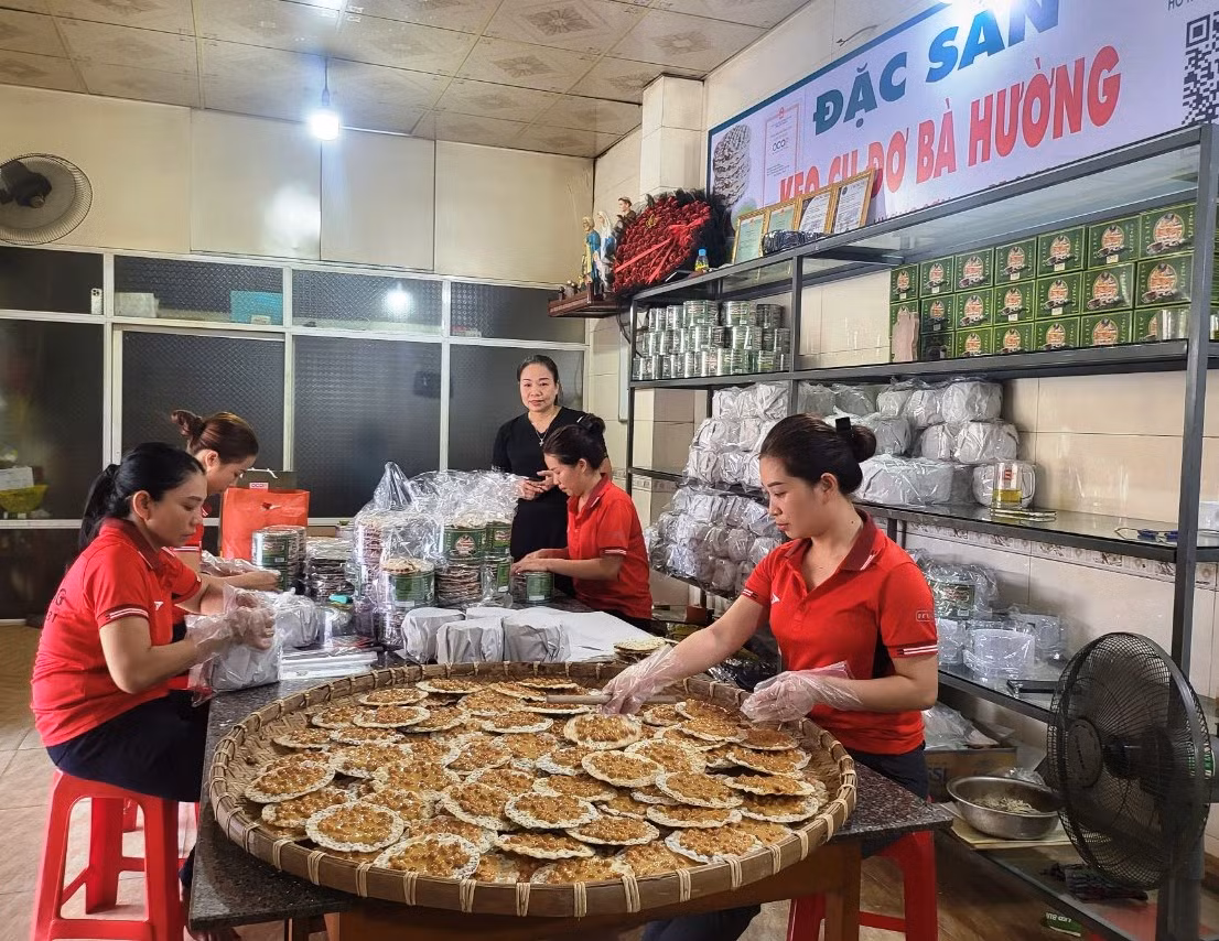 Sản phẩm kẹo cu đơ Bà Hường (Hương Sơn, Hà Tĩnh) đang được thị trường trong và ngoài nước ưa chuộng