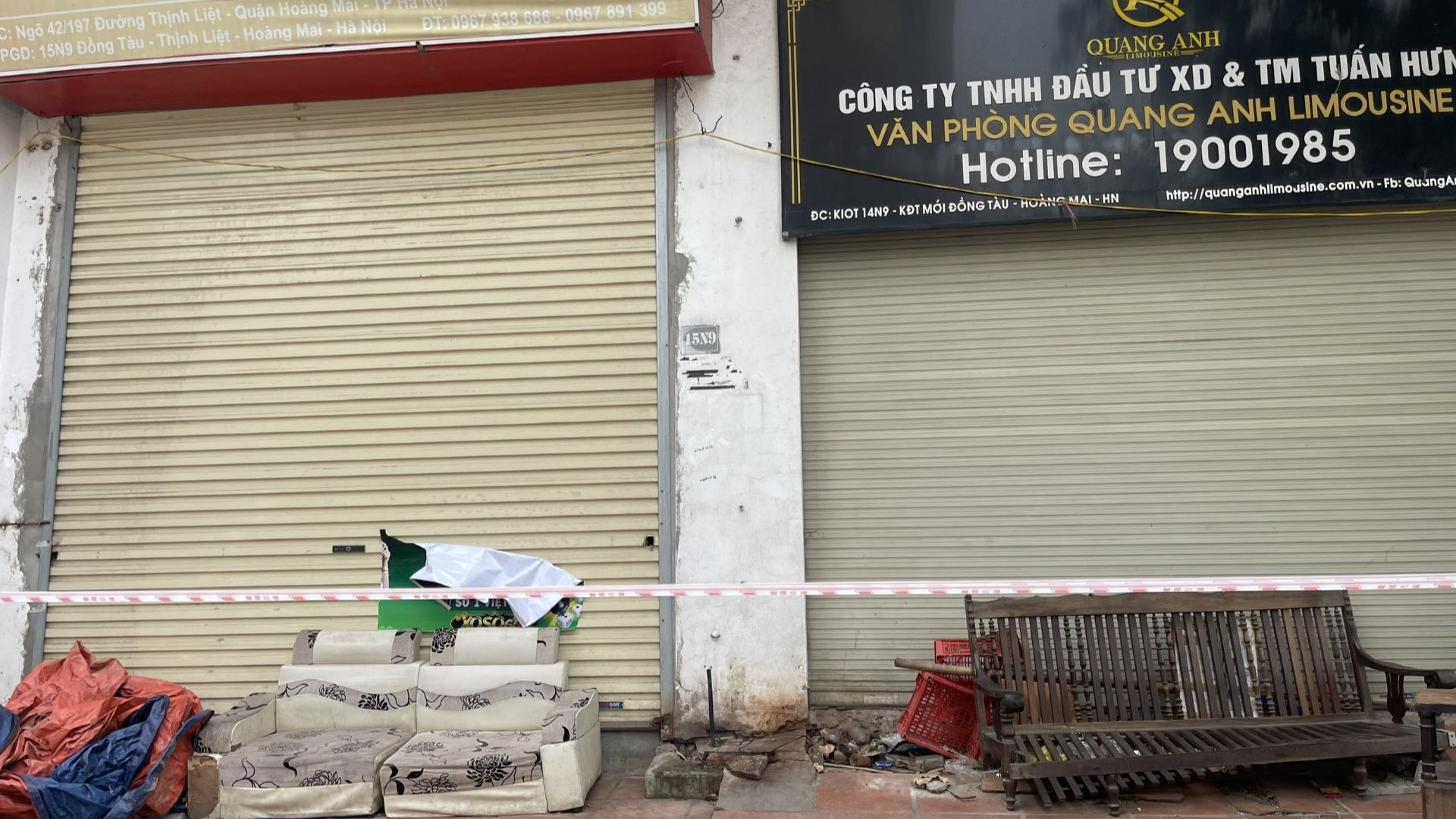 Biến thành địa điểm tập kết rác thải cồng kềnh. Biến thành địa điểm tập kết rác thải cồng kềnh.
