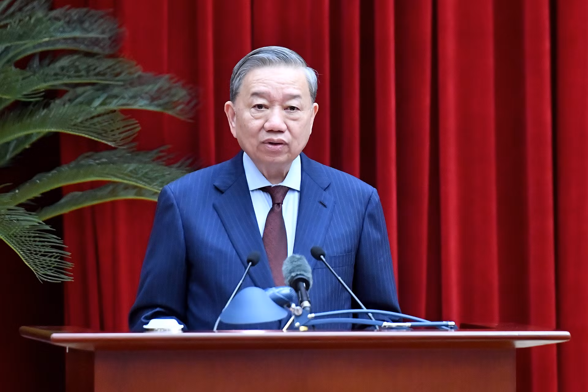 Tổng Bí thư Tô Lâm phát biểu khai mạc Hội nghị Ban Chấp hành Trung ương Đảng khóa XIII.