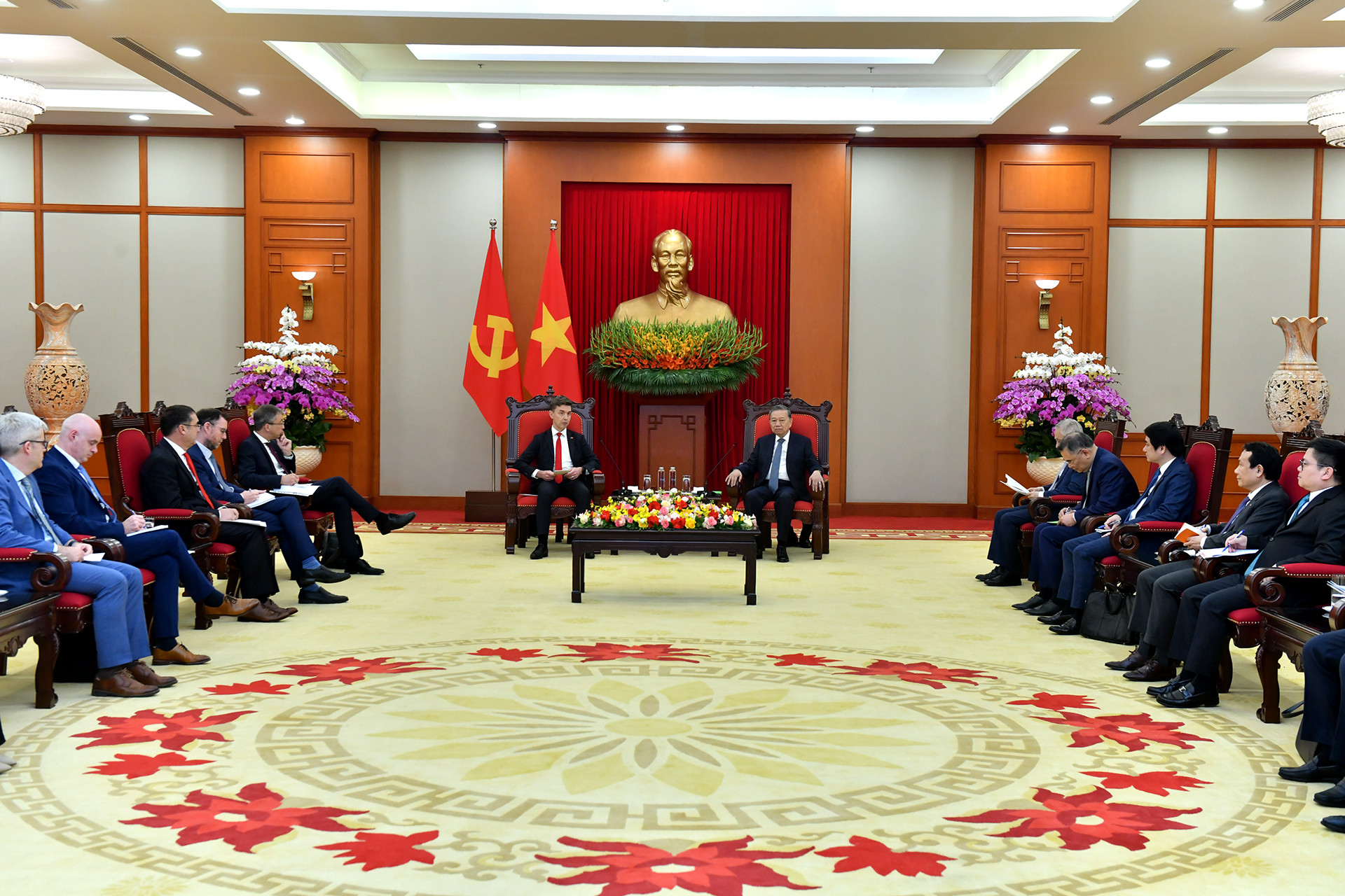 Quang cảnh buổi tiếp tại Trụ sở Trung ương Đảng.