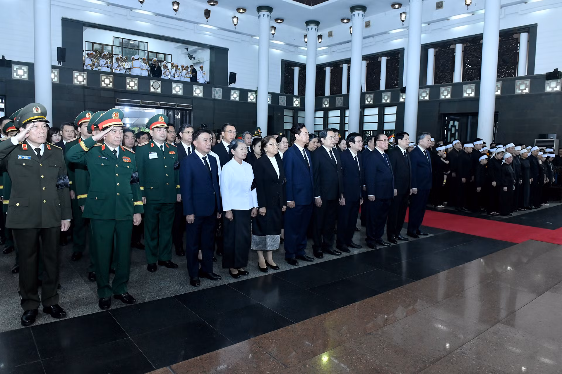 Tổng Bí thư Tô Lâm cùng các đồng chí lãnh đạo, nguyên lãnh đạo Đảng, Nhà nước dự Lễ truy điệu nguyên Chủ tịch nước Trần Đức Lương.