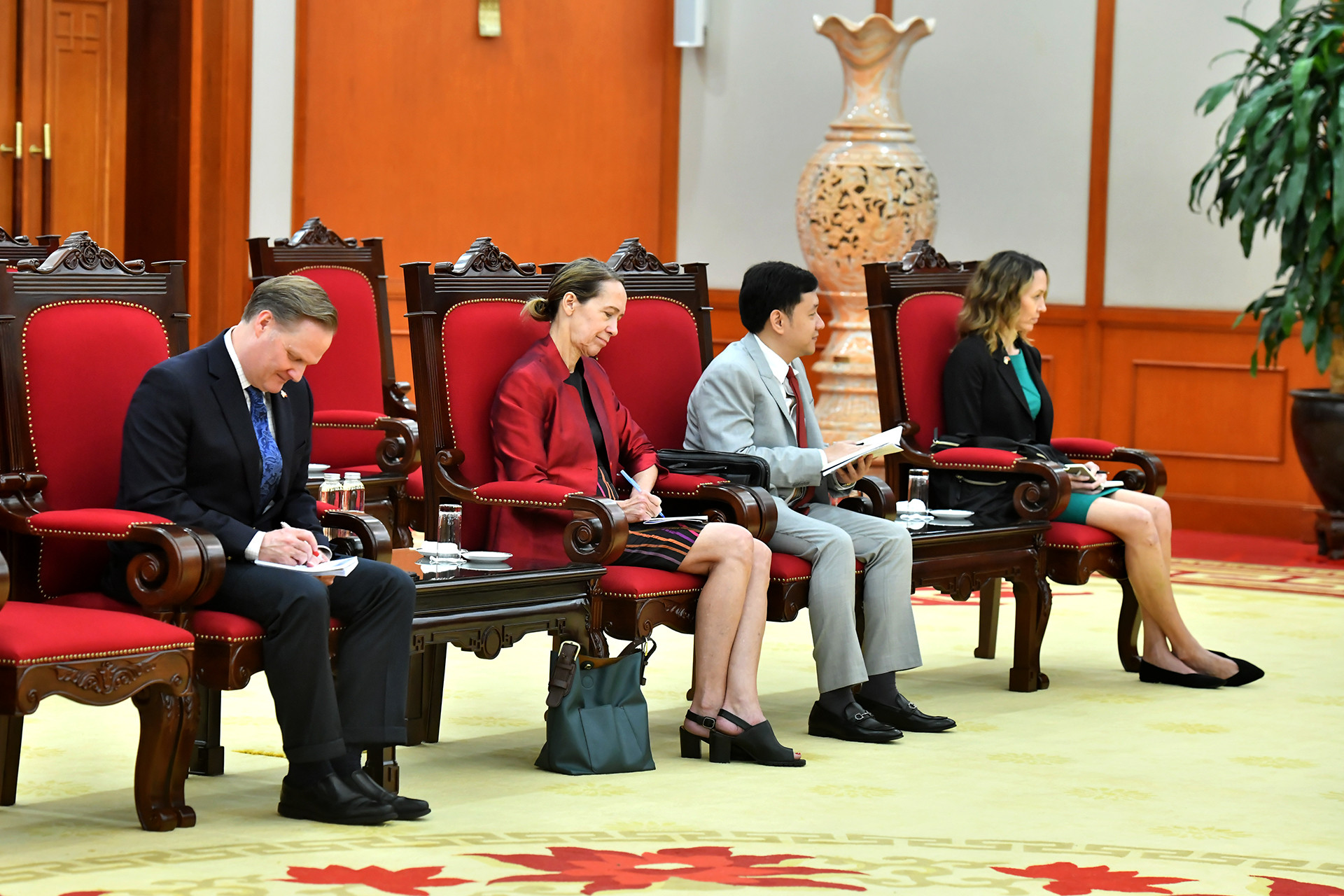 Các đại biểu doanh nghiệp Hoa Kỳ tham dự buổi tiếp.