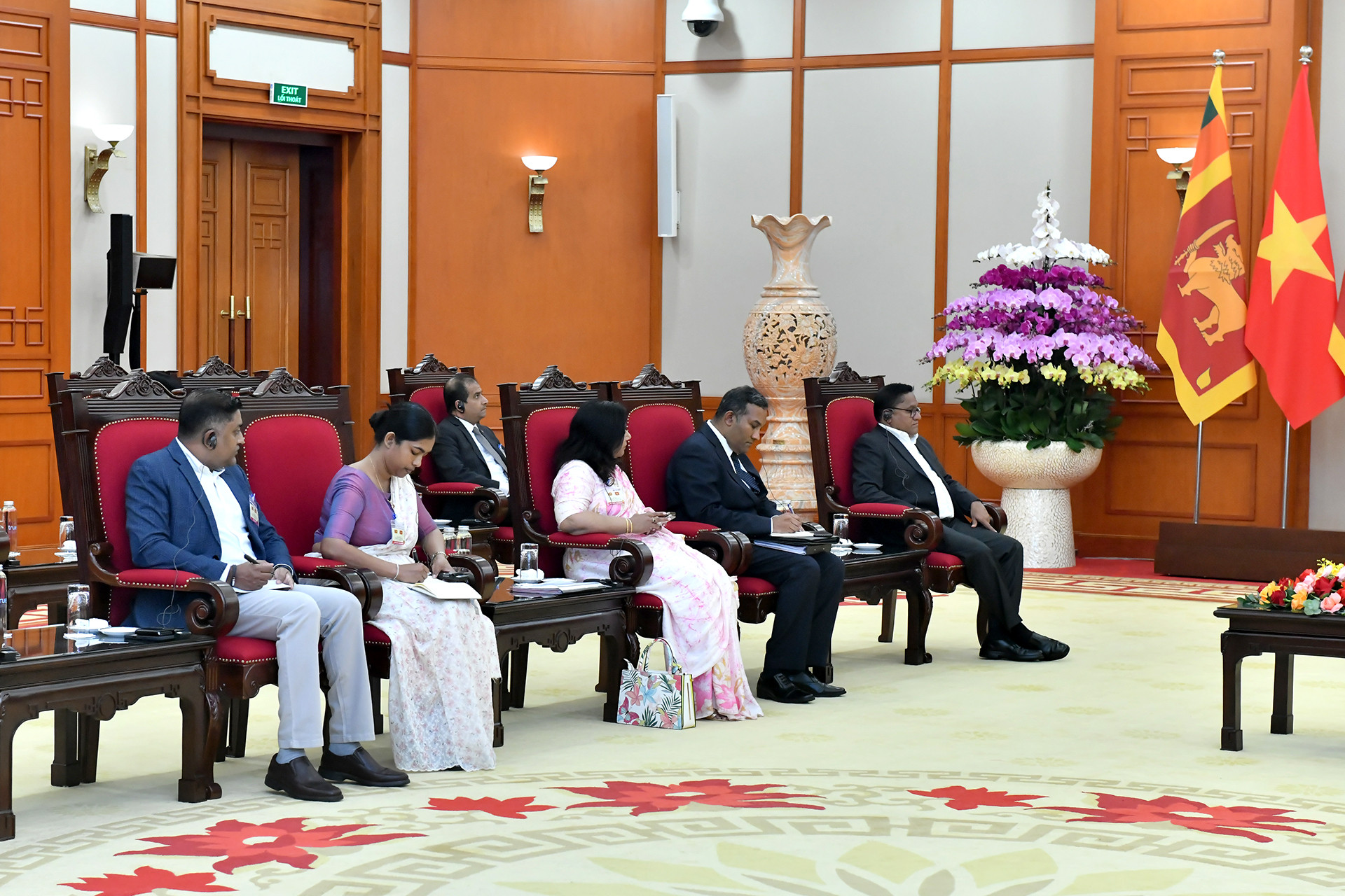 Các đại biểu Sri Lanka tham dự buổi tiếp.