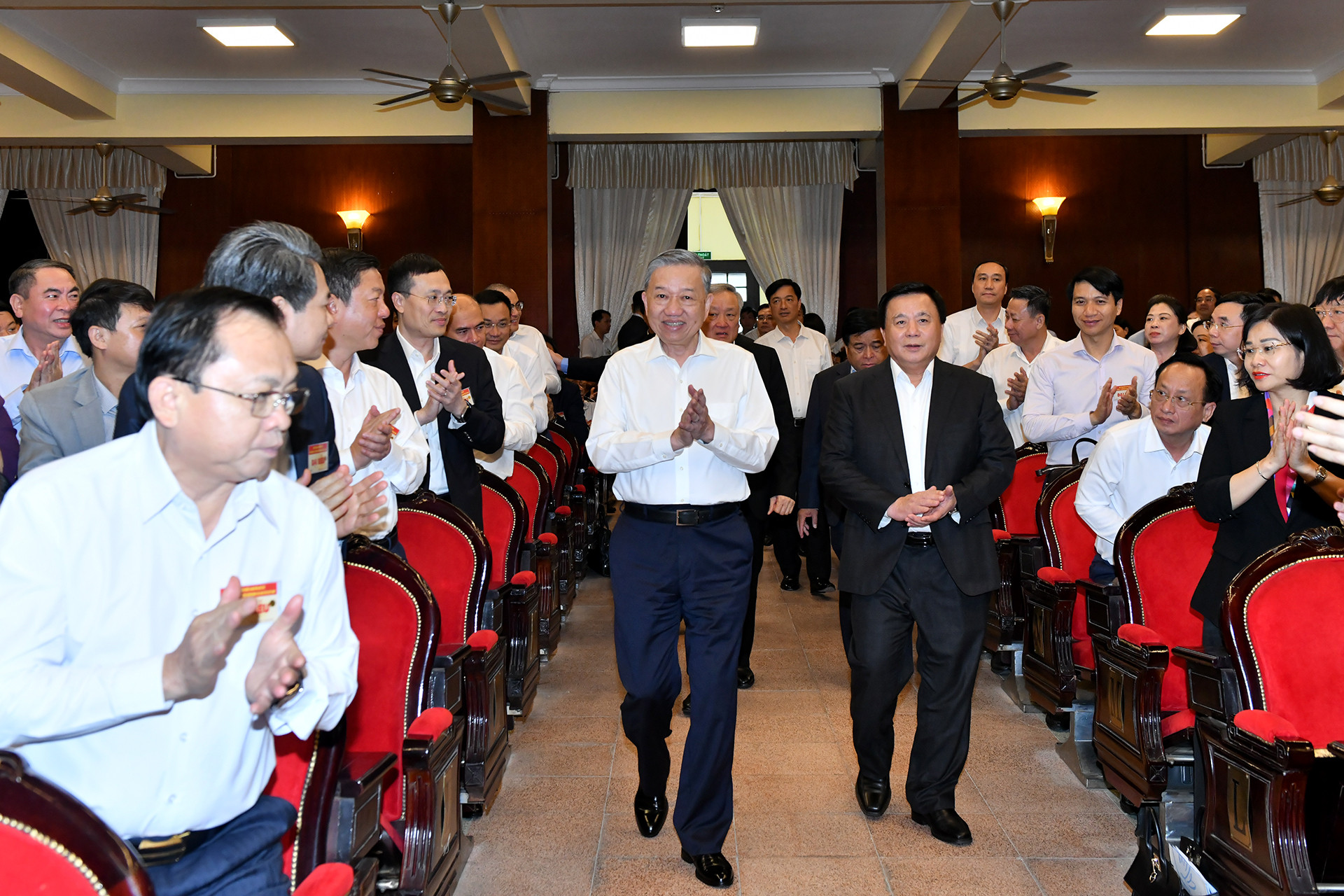 Tổng Bí thư Tô Lâm đến trao đổi chuyên đề về kỷ nguyên phát triển mới, kỷ nguyên vươn mình của dân tộc.