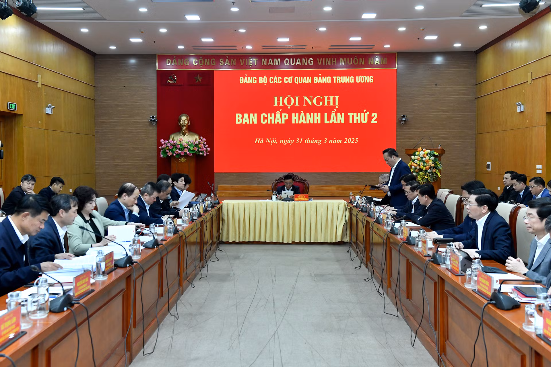 Quang cảnh hội nghị.