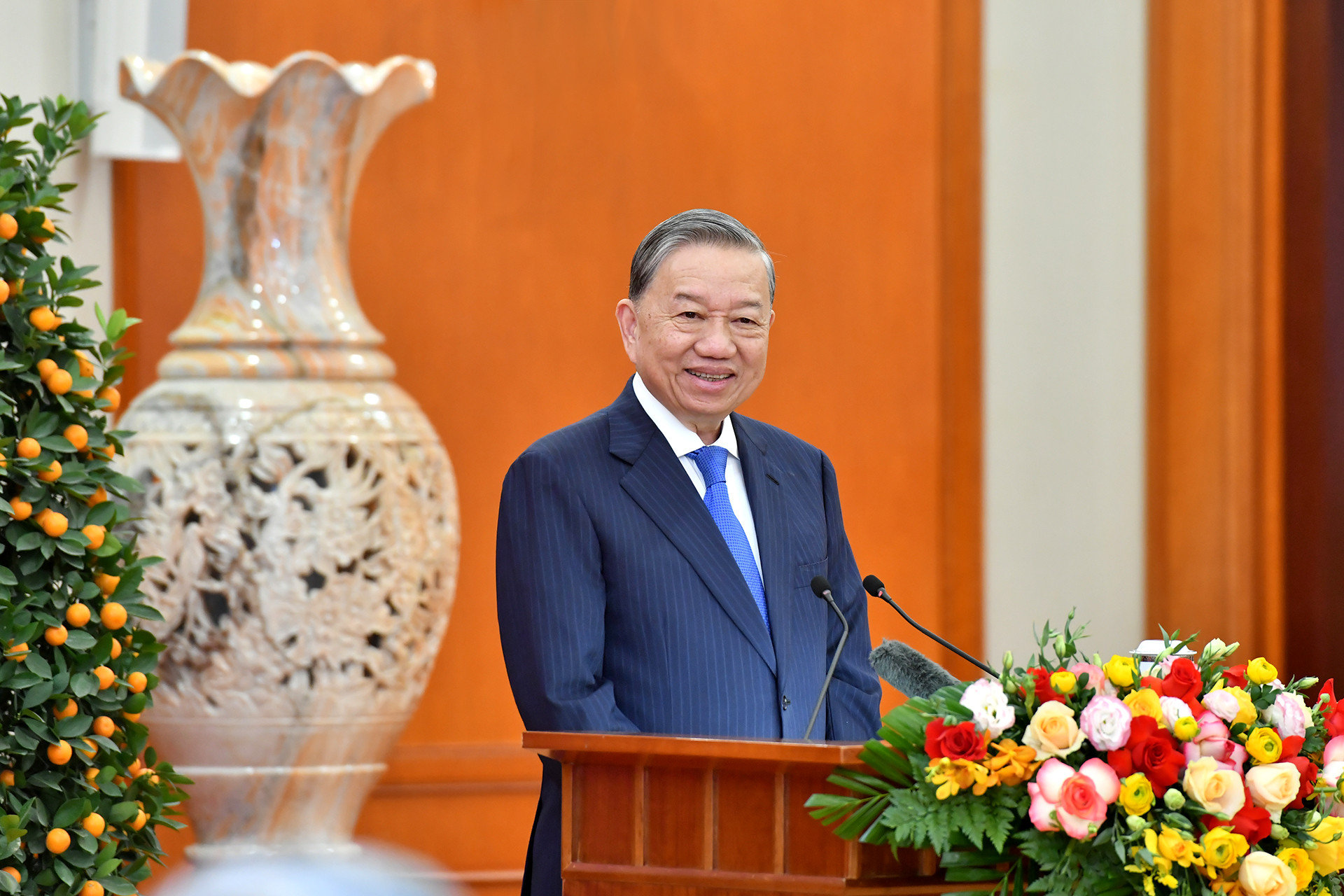 Tổng Bí thư Tô Lâm phát biểu tại buổi gặp gỡ đoàn kiều bào tiêu biểu về quê đón Tết cổ truyền và tham dự chương trình “Xuân Quê hương 2025”.