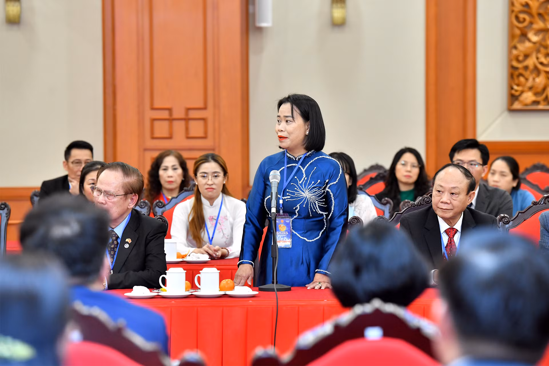 Đại diện kiều bào phát biểu.