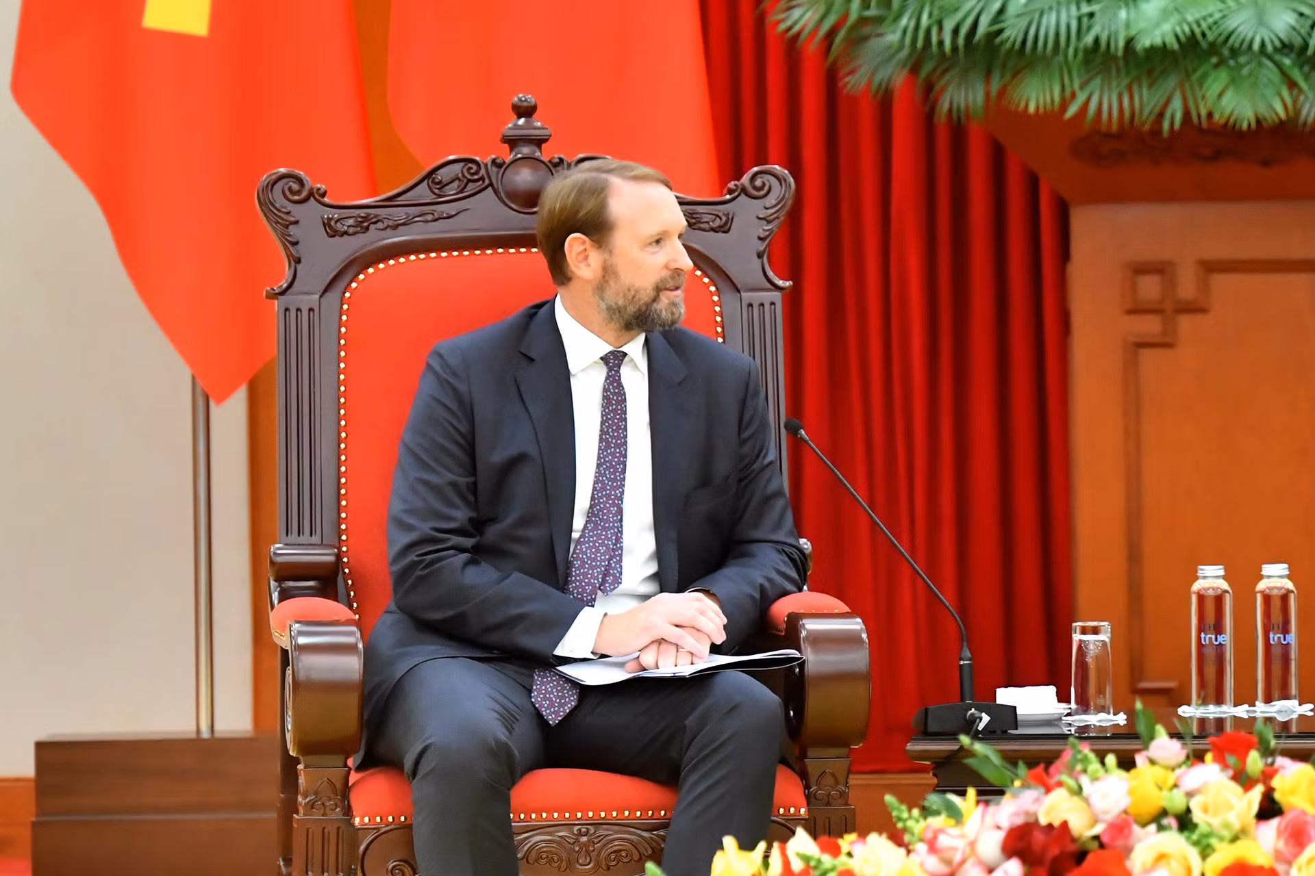 Ông Nate Franklin, Chủ tịch Tập đoàn Pacifico Energy (Hoa Kỳ) tại buổi tiếp.