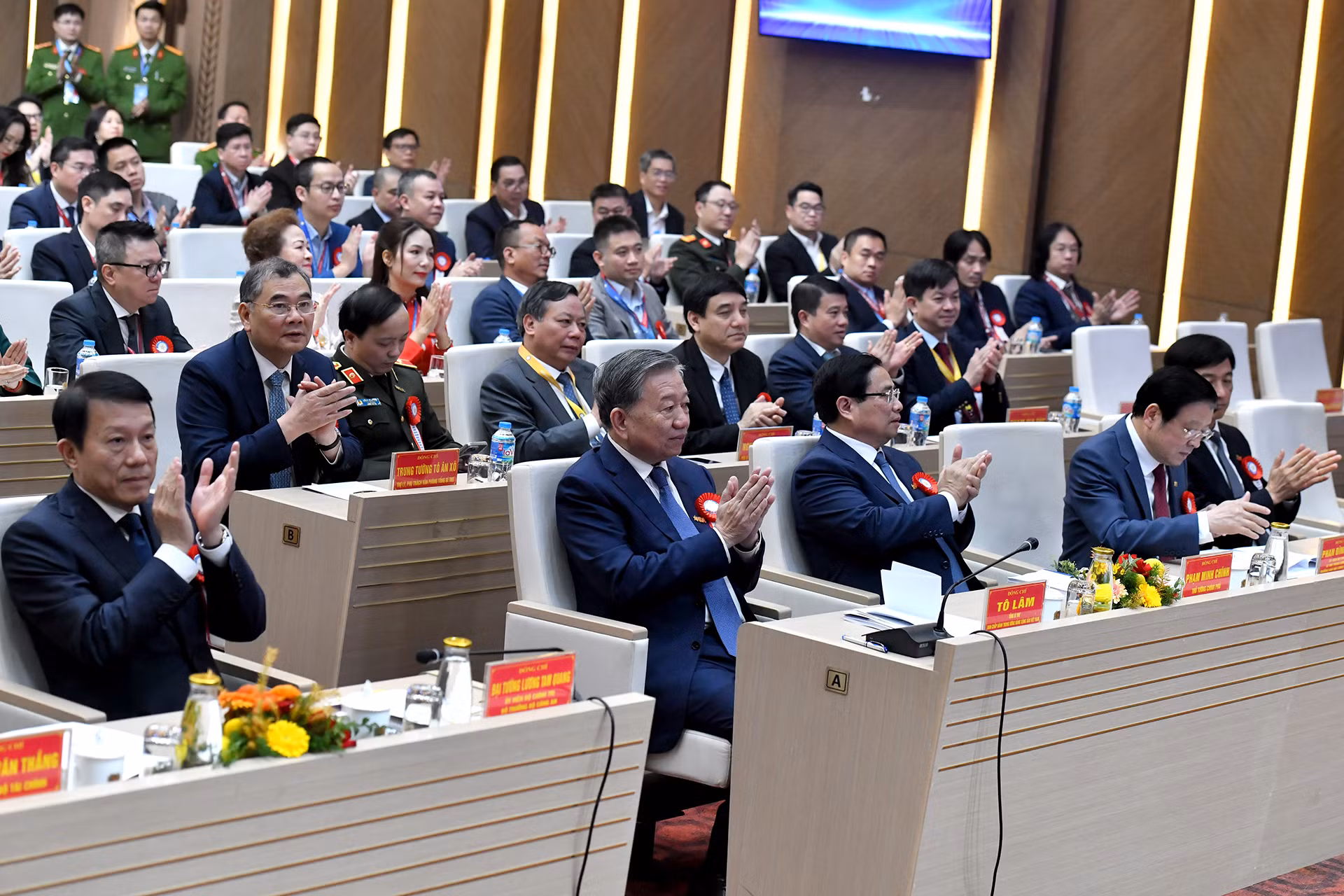 Tổng Bí thư Tô Lâm, Thủ tướng Phạm Minh Chính và các đại biểu dự Đại hội.