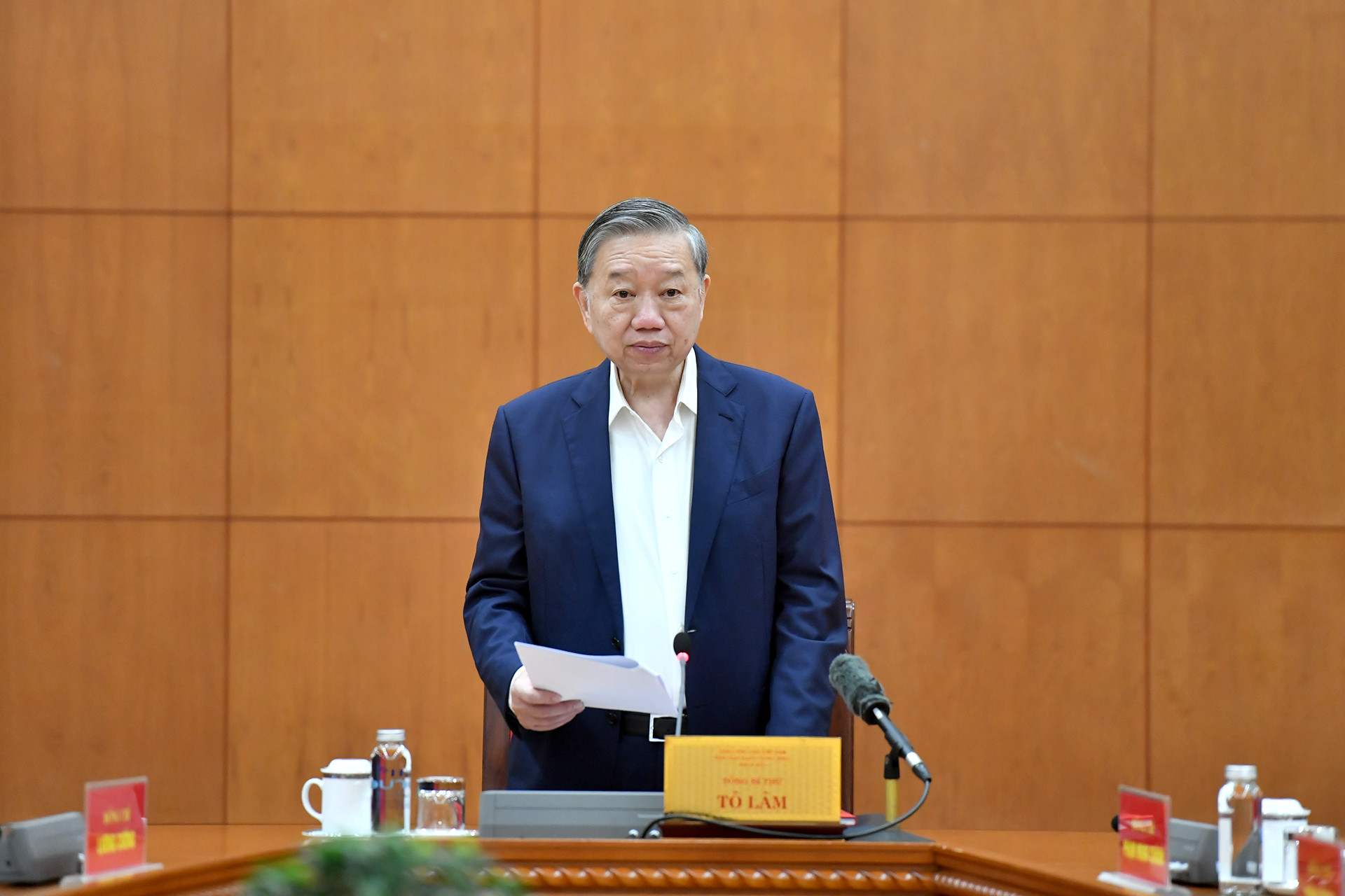 Tổng Bí thư Tô Lâm phát biểu chỉ đạo cuộc họp Tiểu ban Nhân sự Đại hội XIV của Đảng.