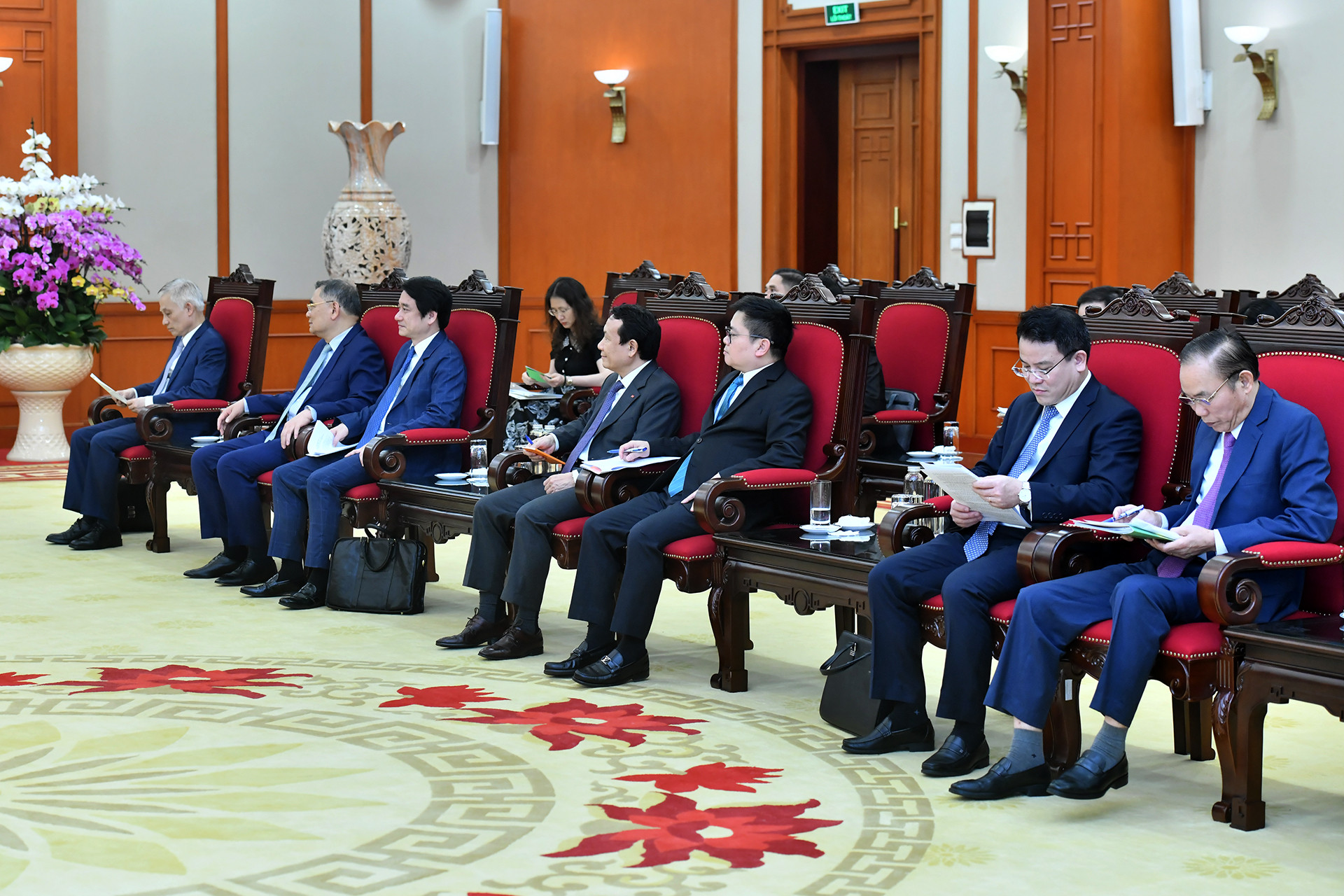 Các đại biểu Việt Nam tham dự buổi tiếp.