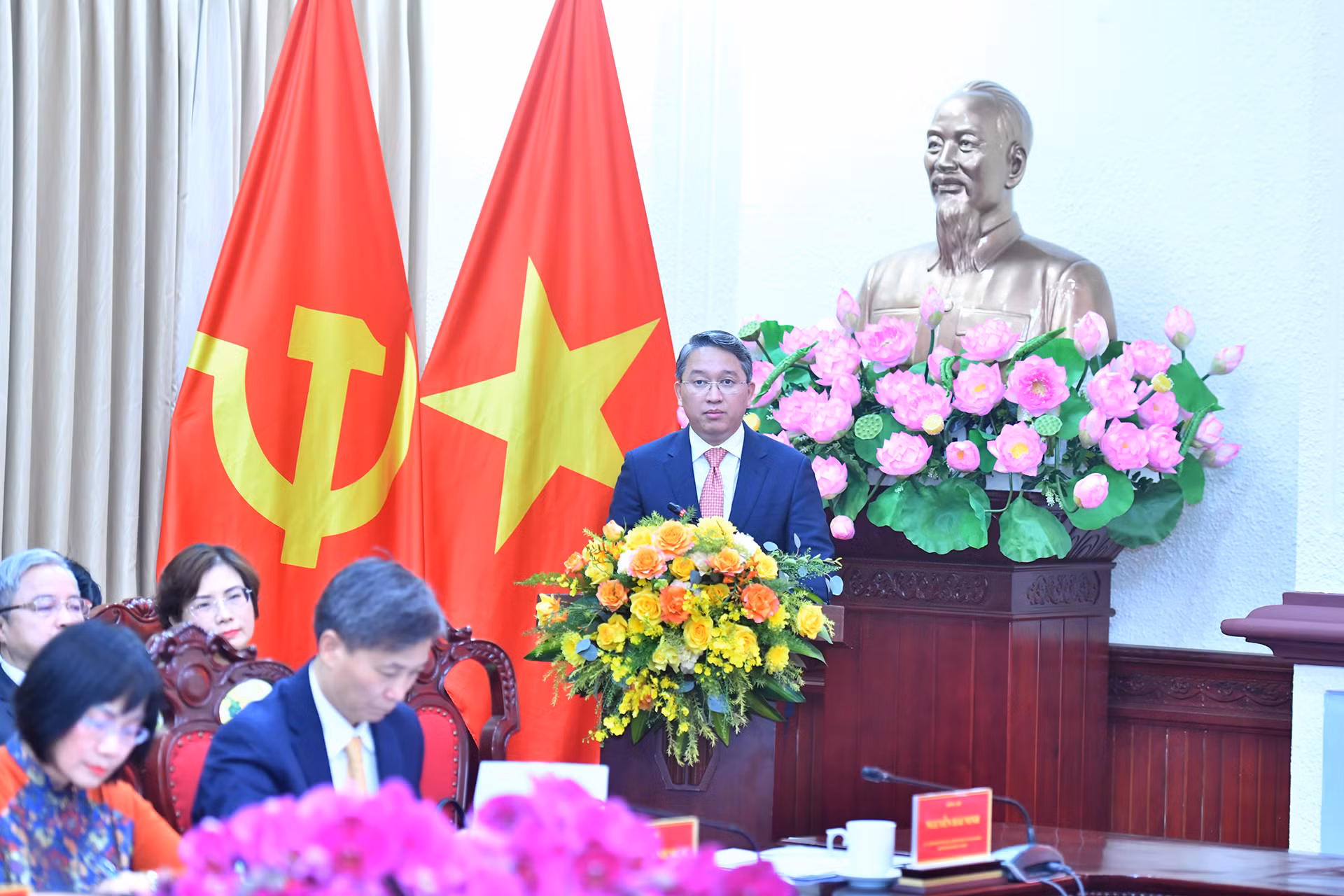 [Ảnh] Tổng Bí thư Tô Lâm làm việc với Ban Cán sự Đảng Bộ Tư pháp ảnh 4