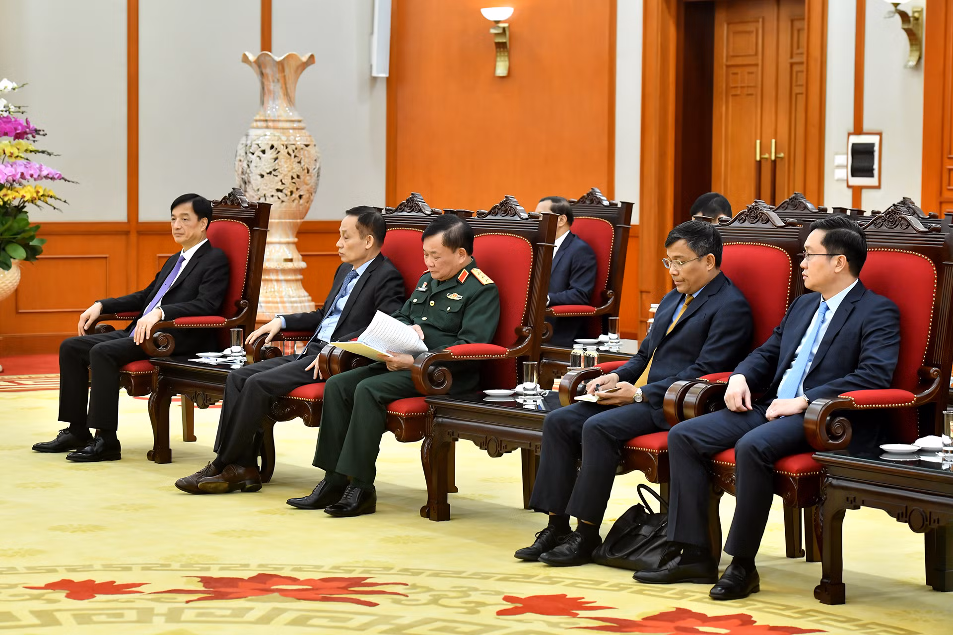 Các đại biểu Việt Nam tham dự buổi tiếp.