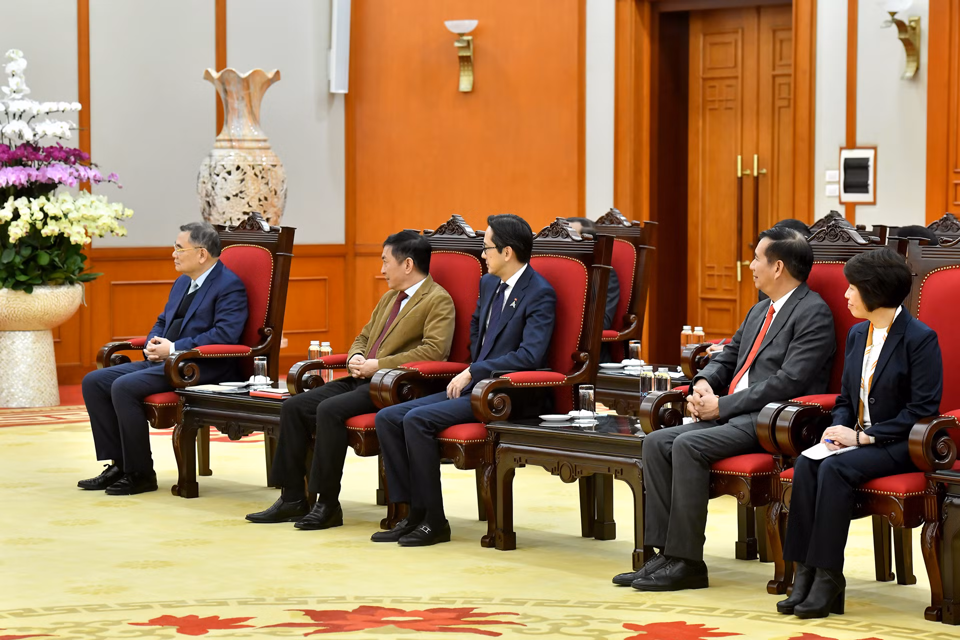 Các đại biểu Việt Nam tham dự buổi tiếp.