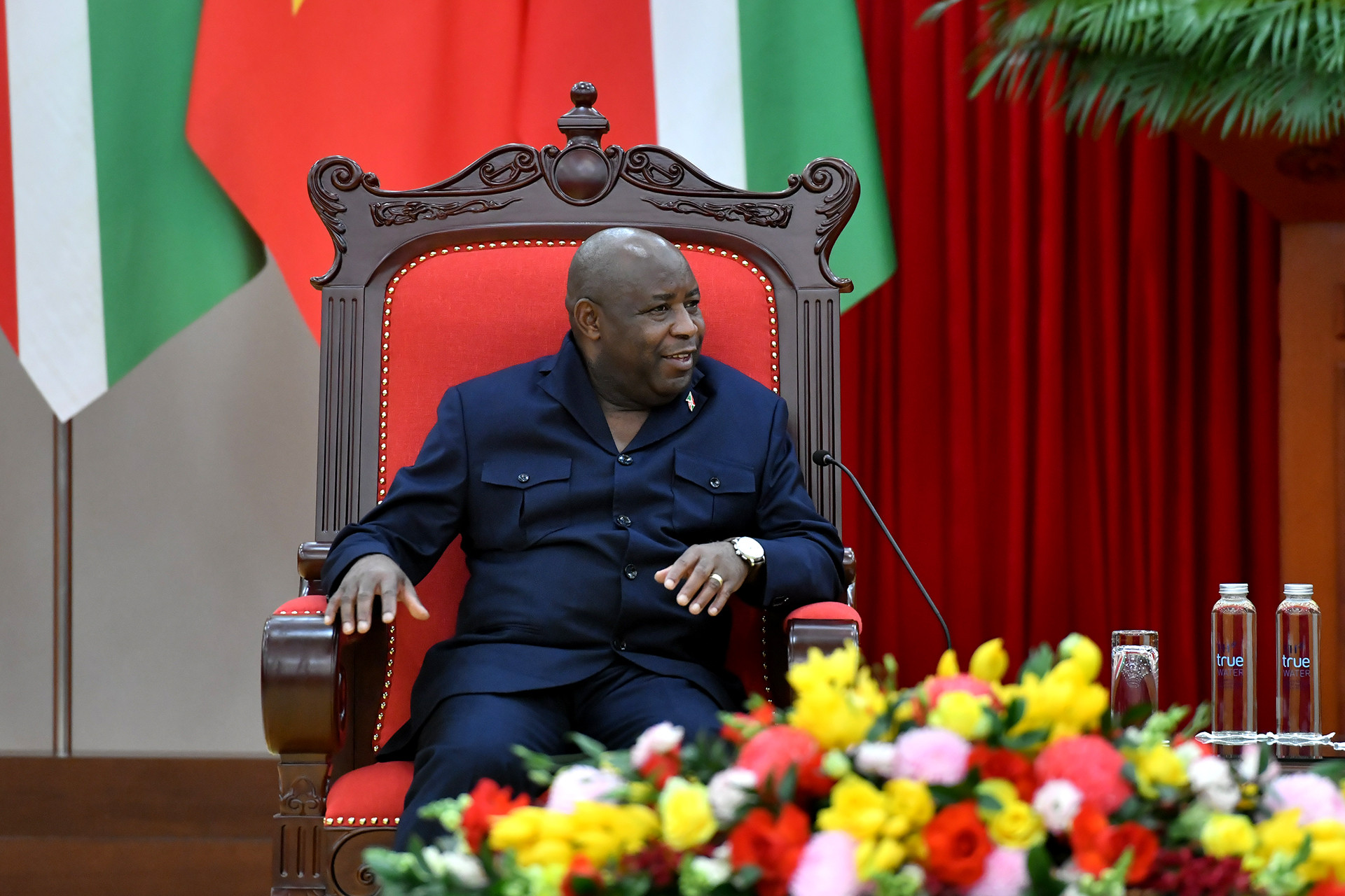 Tổng thống Cộng hòa Burundi Évariste Ndayishimiye tại buổi tiếp.