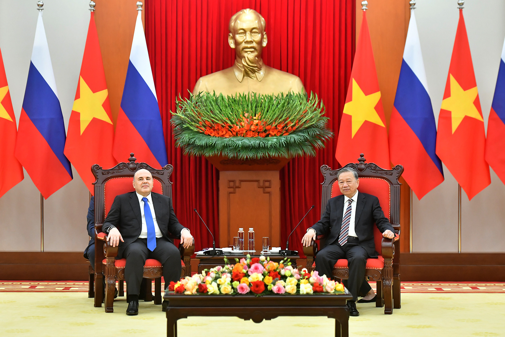 Tổng Bí thư Tô Lâm với Thủ tướng Liên bang Nga Mikhail Vladimirovich Mishustin.