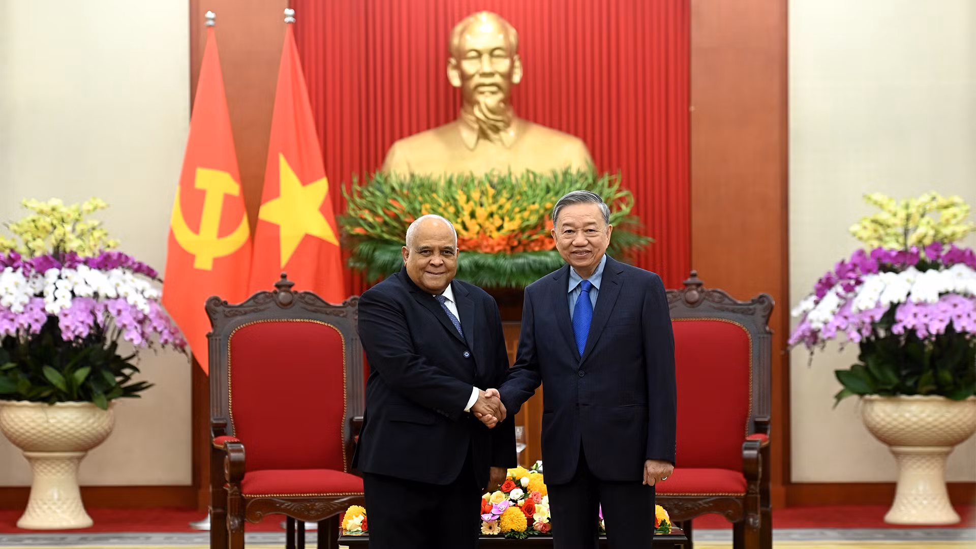 Tổng Bí thư, Chủ tịch nước Tô Lâm tiếp Đại sứ Cuba tại Việt Nam Orlando Nicolás Hernández Guillén. 