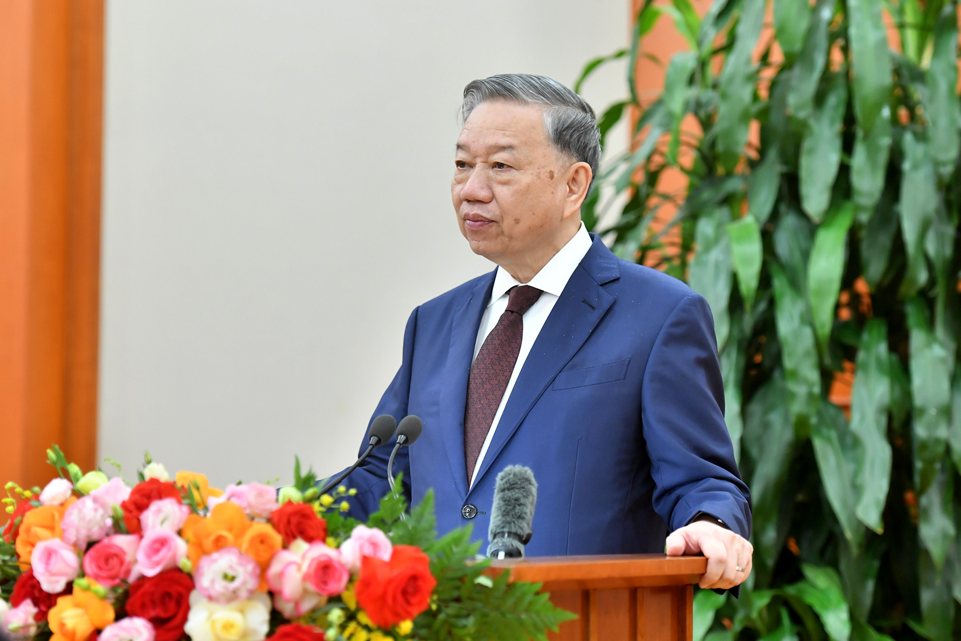Tổng Bí thư Tô Lâm phát biểu khai mạc hội nghị. Tổng Bí thư Tô Lâm phát biểu khai mạc hội nghị.