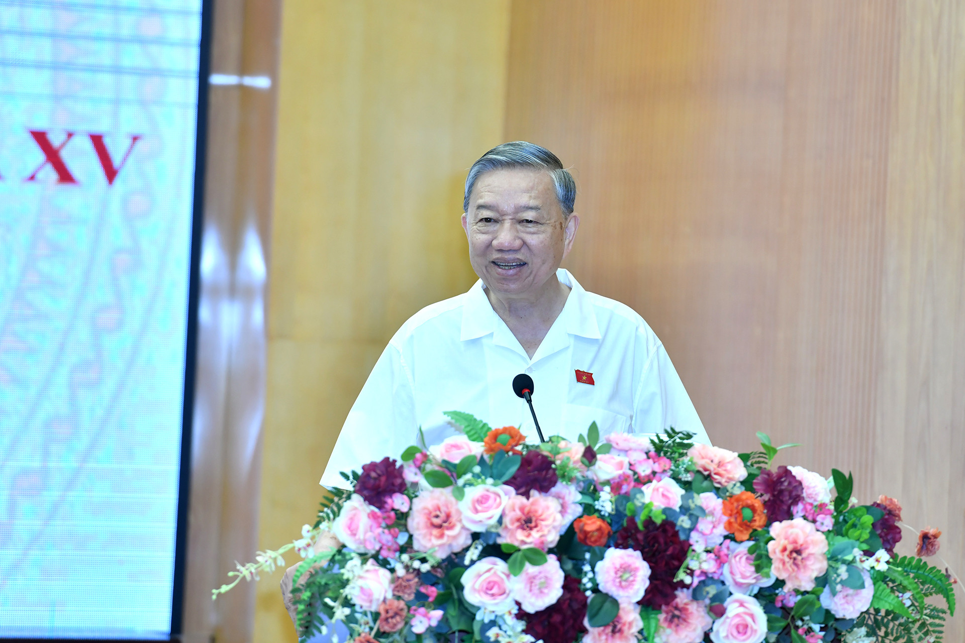 [Ảnh] Tổng Bí thư Tô Lâm dự hội nghị tiếp xúc cử tri thành phố Hà Nội ảnh 9