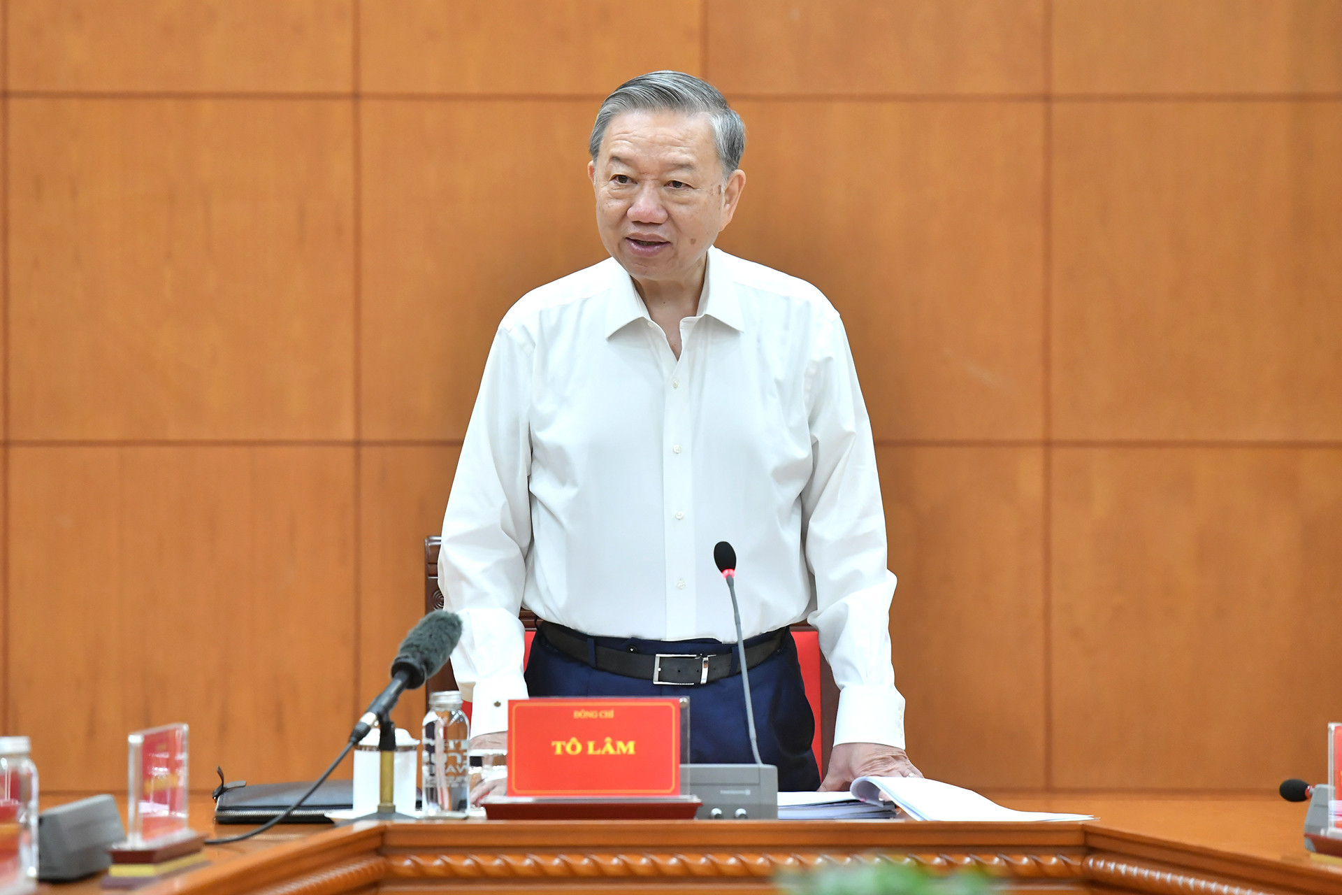 Tổng Bí thư Tô Lâm phát biểu chỉ đạo cuộc họp.