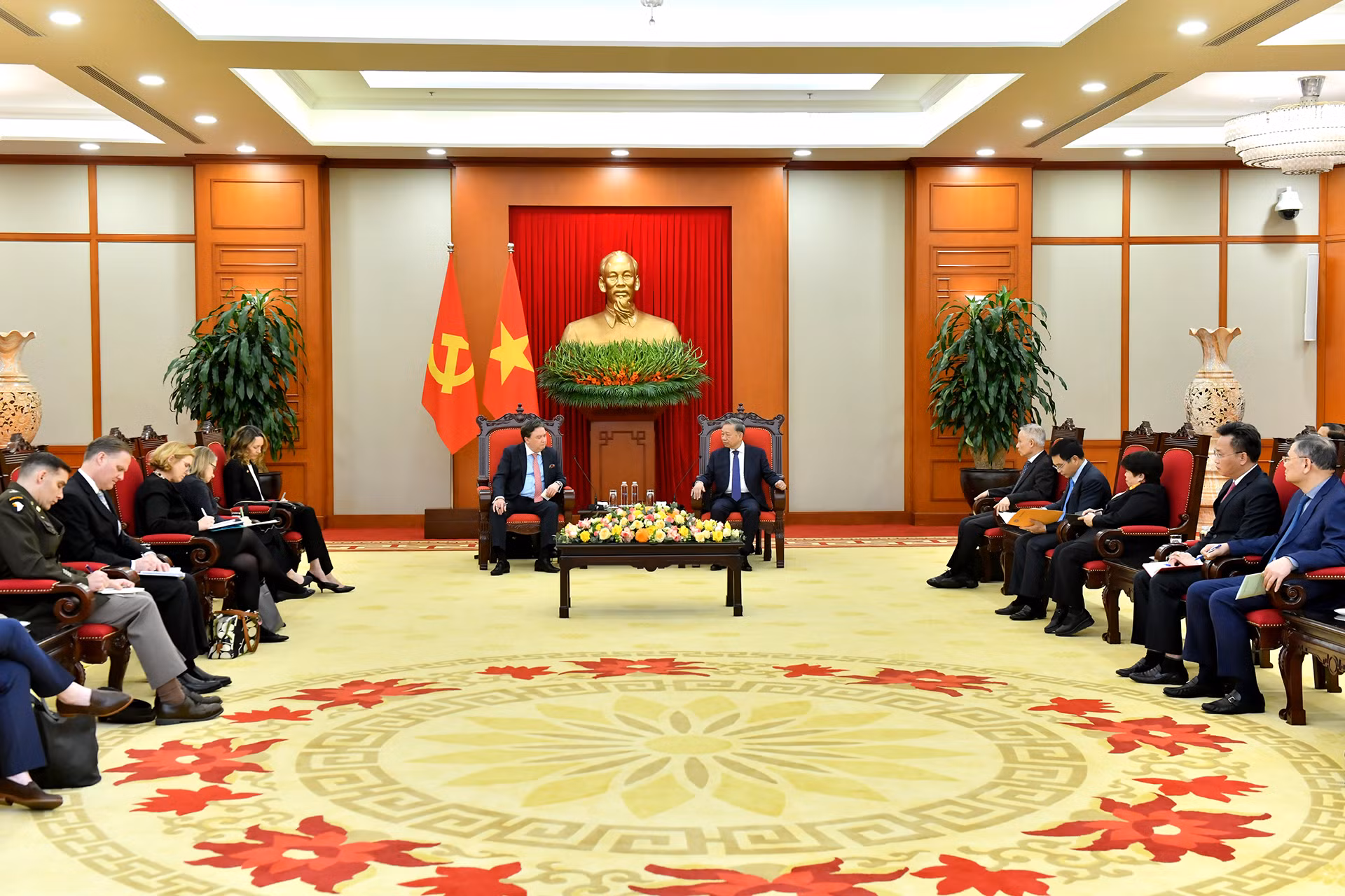 [Ảnh] Tổng Bí thư Tô Lâm tiếp Đại sứ Hoa Kỳ tại Việt Nam Marc E. Knapper ảnh 7