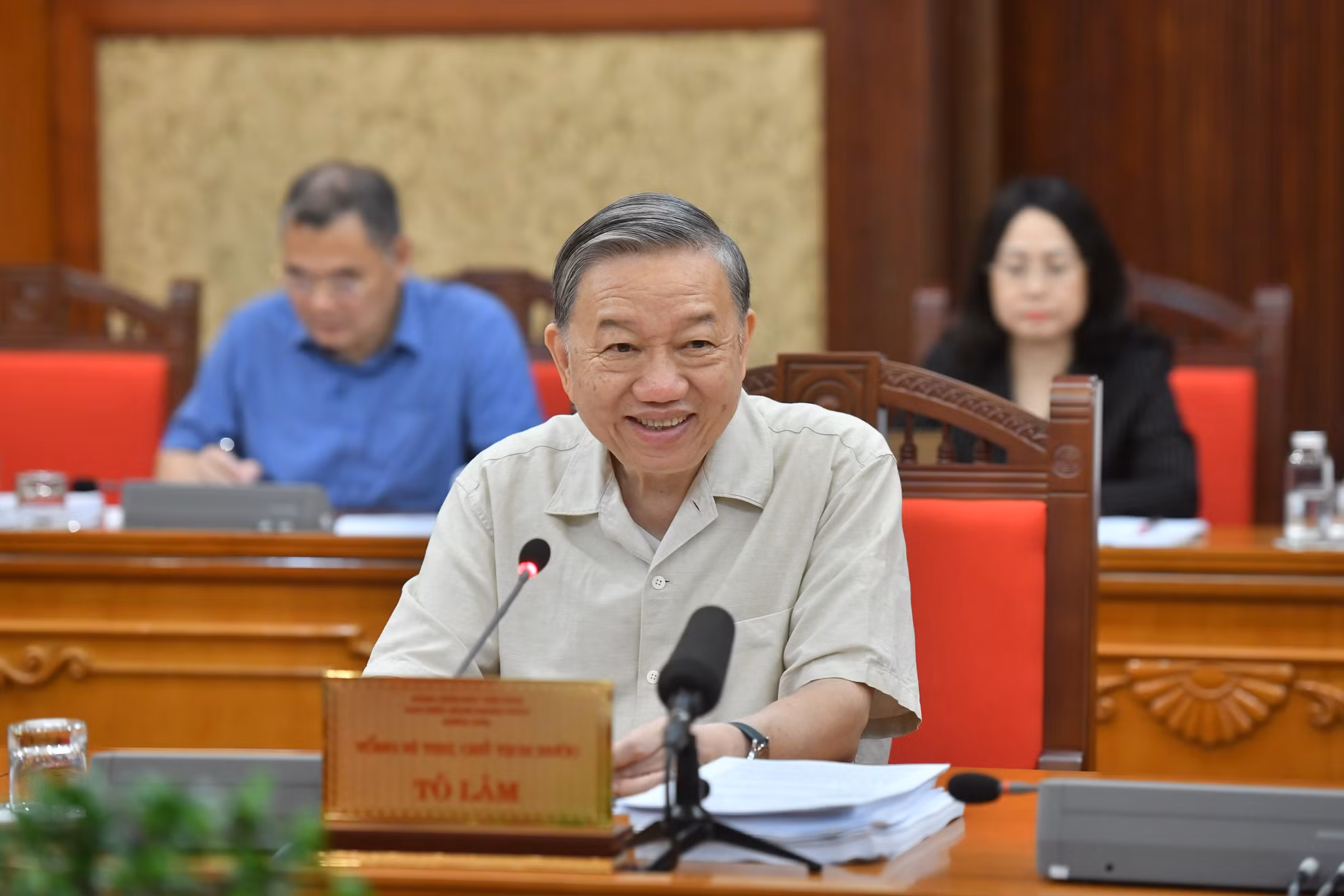 Tổng Bí thư, Chủ tịch nước Tô Lâm chủ trì họp Bộ Chính trị cho ý kiến về dự thảo Báo cáo chính trị trình Đại hội XIV của Đảng.