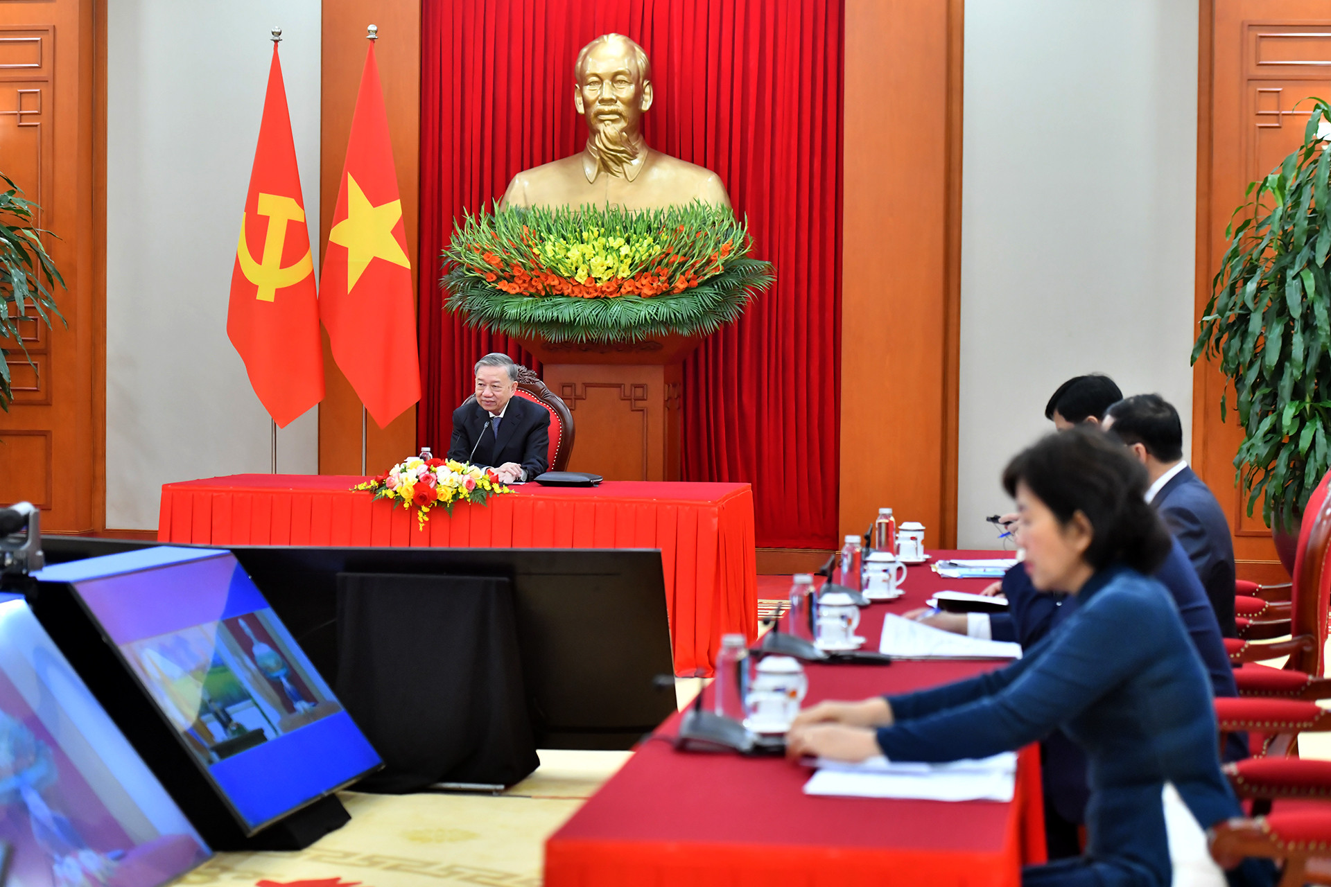 Tổng Bí thư Tô Lâm điện đàm với Tổng Bí thư, Chủ tịch nước Lào Thongloun Sisoulith.