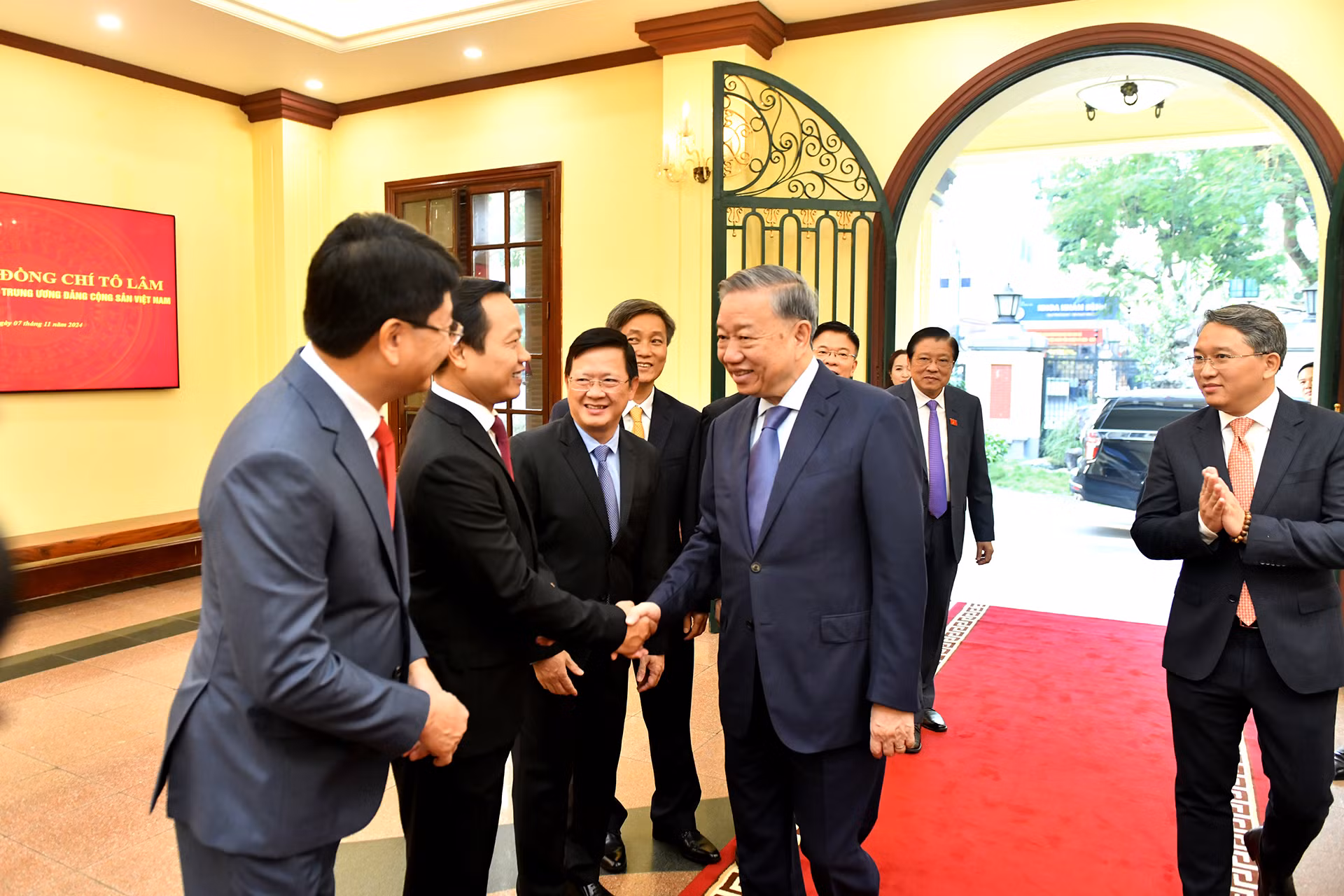 [Ảnh] Tổng Bí thư Tô Lâm làm việc với Ban Cán sự Đảng Bộ Tư pháp ảnh 1