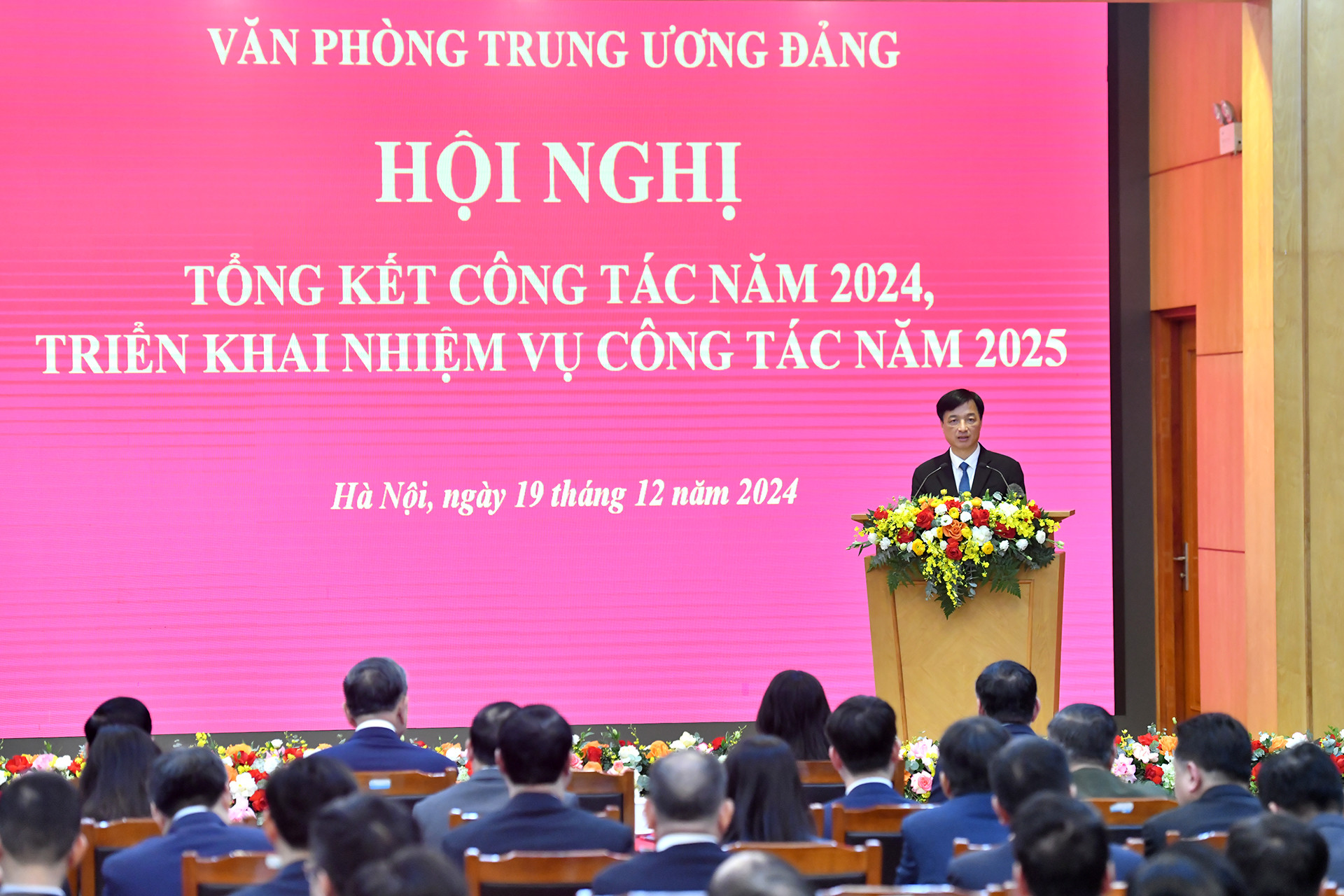 [Ảnh] Tổng Bí thư Tô Lâm dự Hội nghị tổng kết của Văn phòng Trung ương Đảng ảnh 6